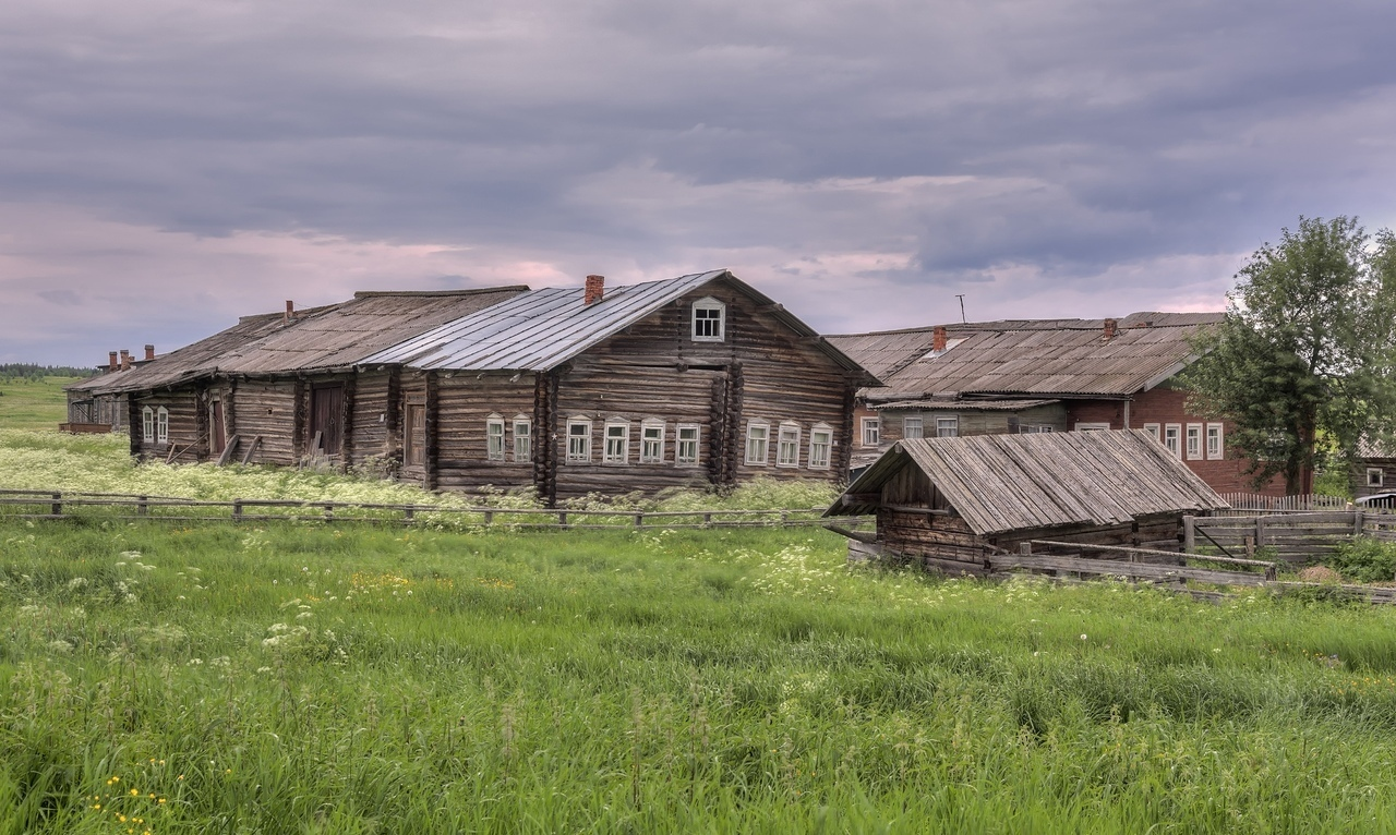 abandoned house, - The photo, House, Old man, Longpost