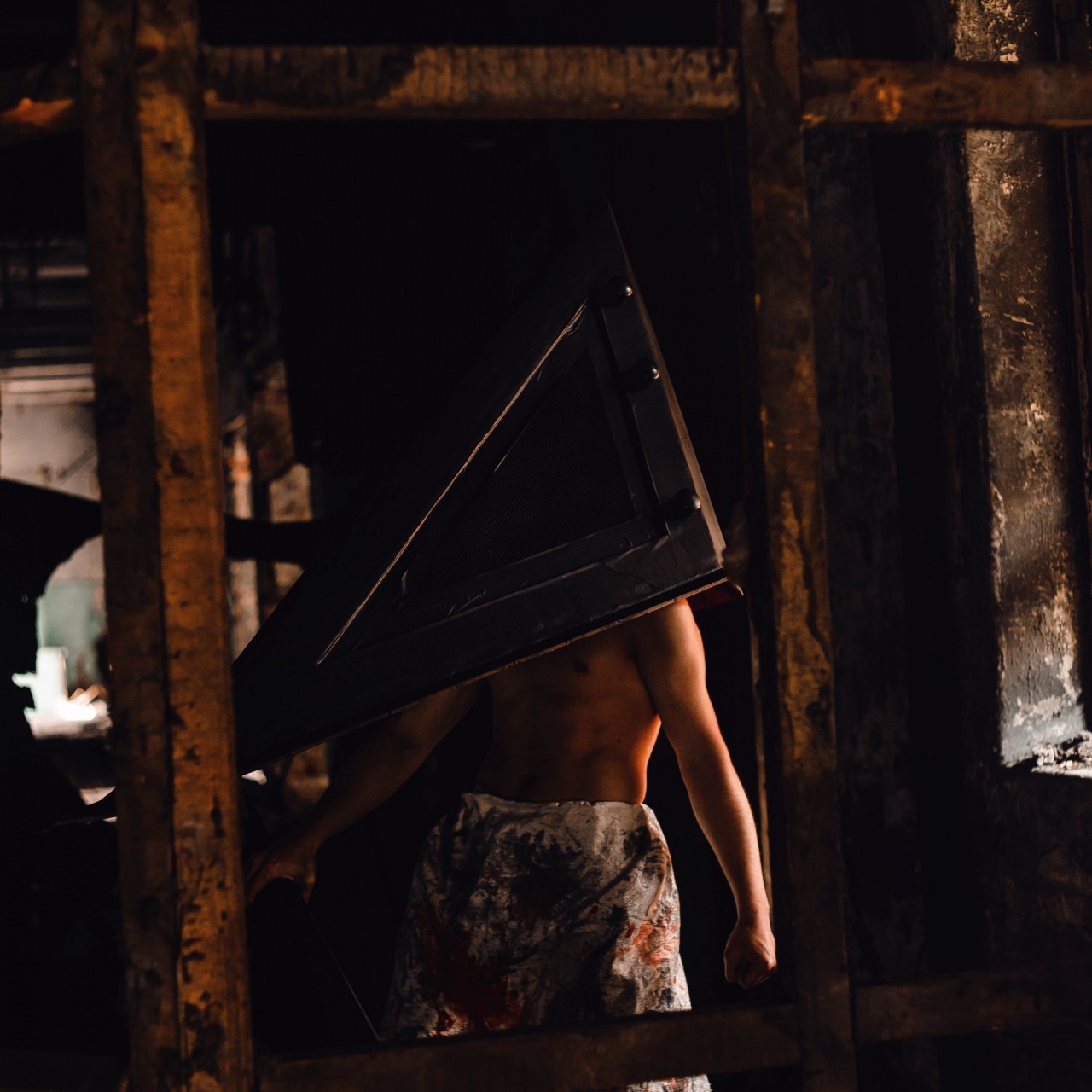 Pyramid head (Silent Hill) - My, Cosplay, Pyramid head, Silent Hill, Red Triangle, The photo, Longpost