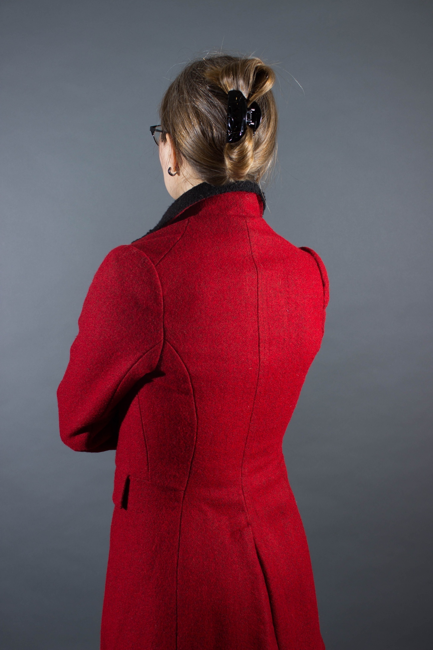 Red women's coat. - My, Scaffold, Longpost, Needlework without process, Nikolay Gogol, Jacket, Coat, Womens clothing