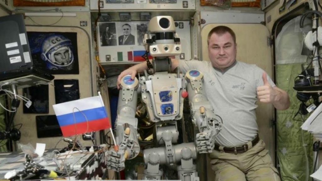 Robot Fedor broke the toilet on the ISS [FAKE] - Space, Robot, Robot Fedor