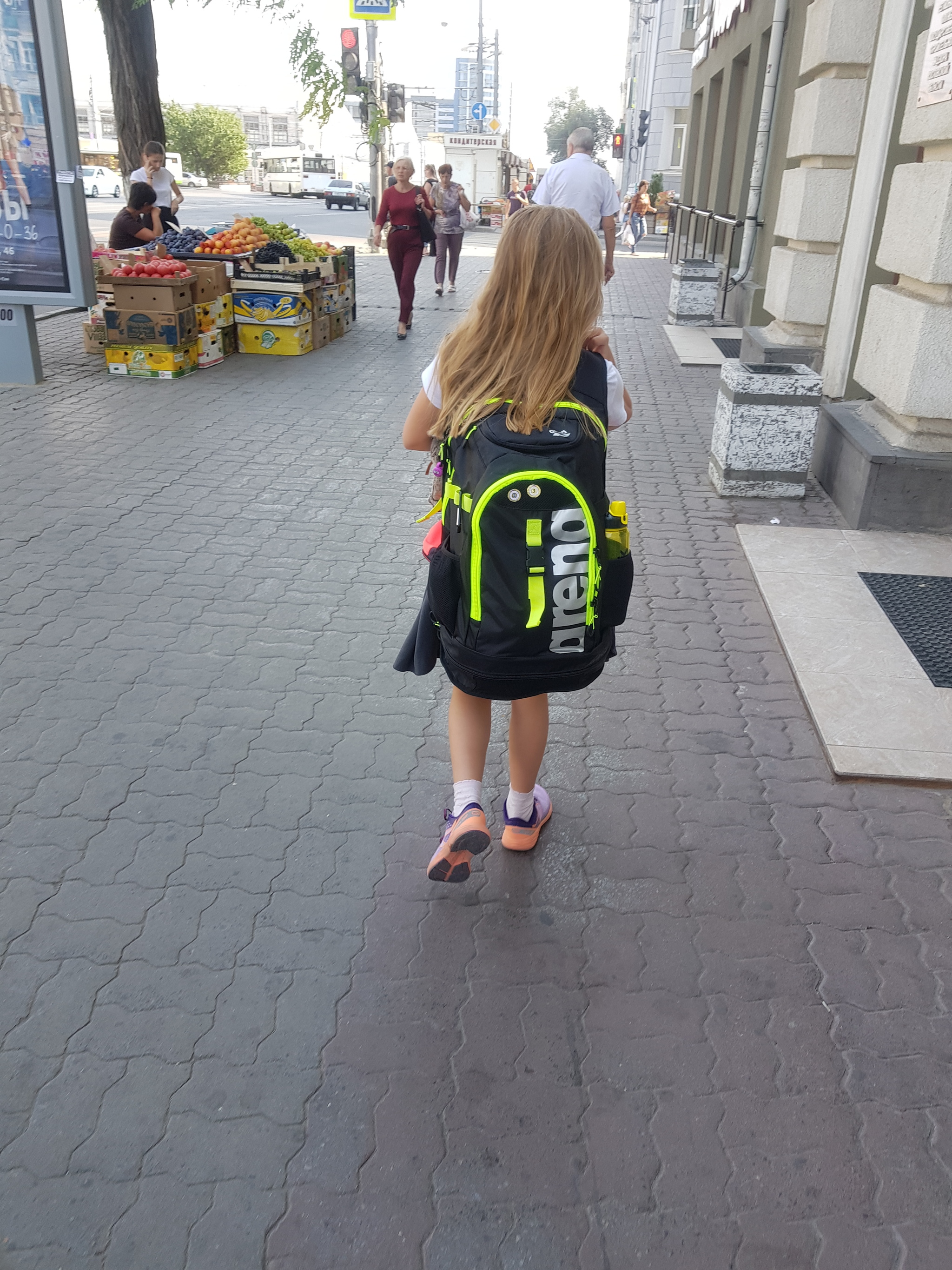 The heavy burden of schoolchildren - My, Backpack, Pupils, Rostov-on-Don, Longpost