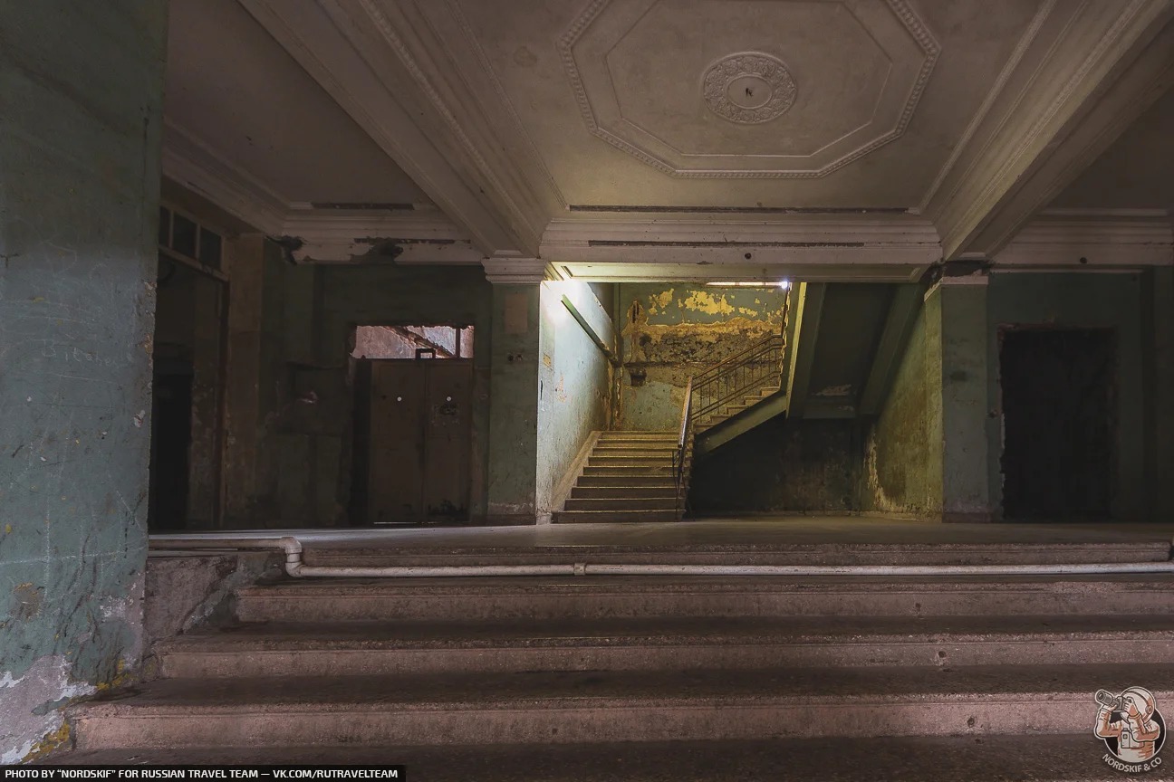 On the ruins of Soviet palaces Sanatorium Zheleznodorozhnik, populated by refugees from Abkhazia in Tskaltubo, Georgia - My, Urbex Georgia, Georgia, Longpost