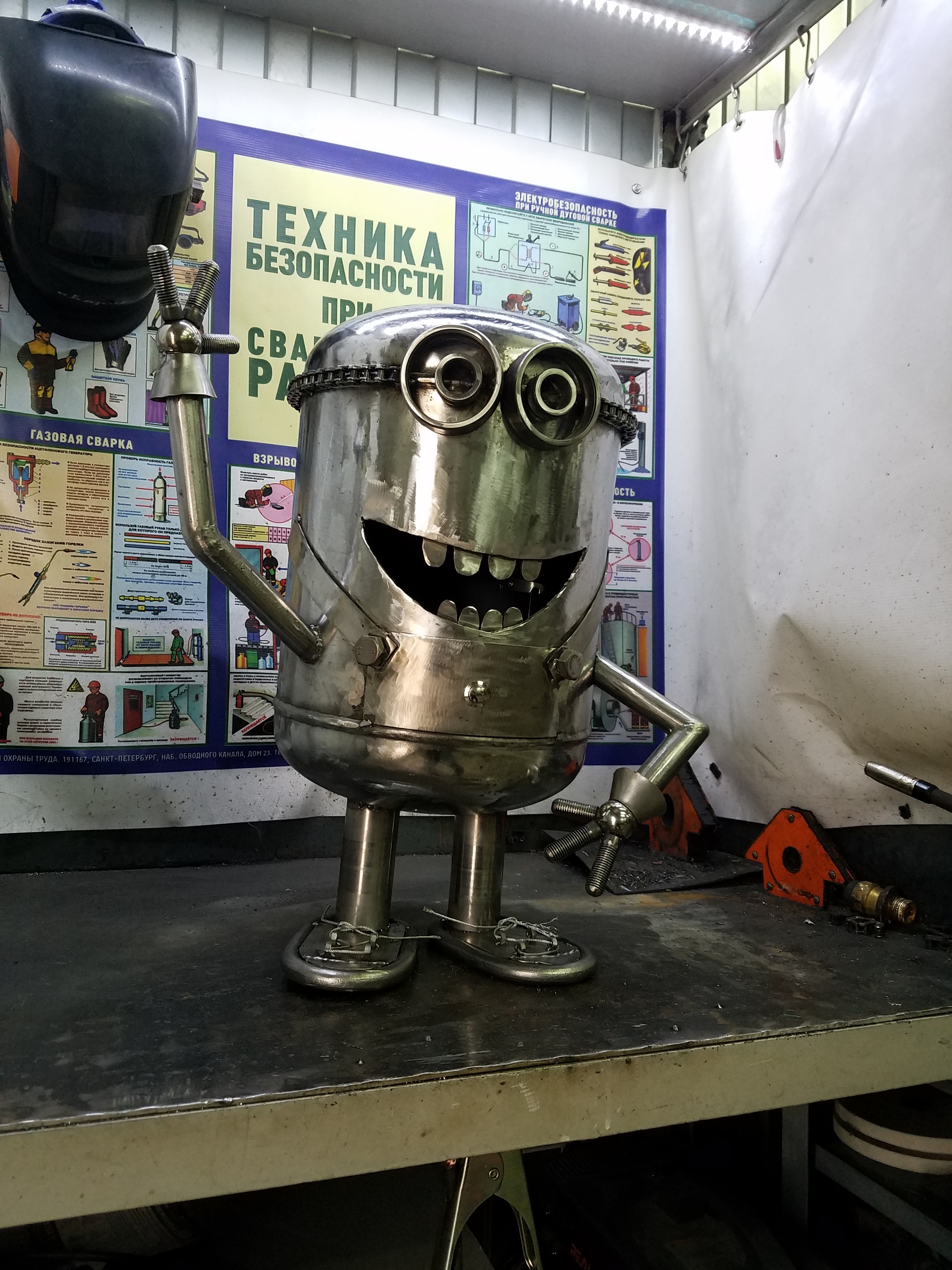 Minion. - My, Minions, Needlework, Gas bottle, Metal, Welding, Garage, Video, Longpost