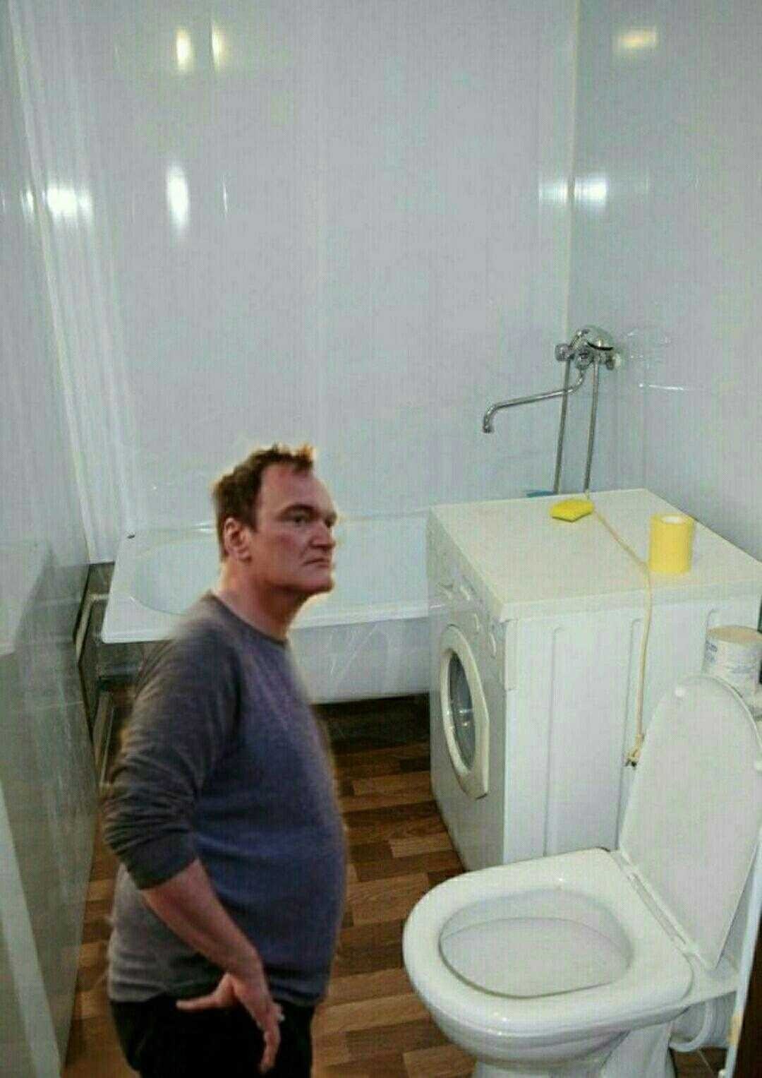 I decided to buy an apartment and the first ad came across an interesting seller... - Quentin Tarantino, Photoshop master, Announcement, Apartment, Longpost