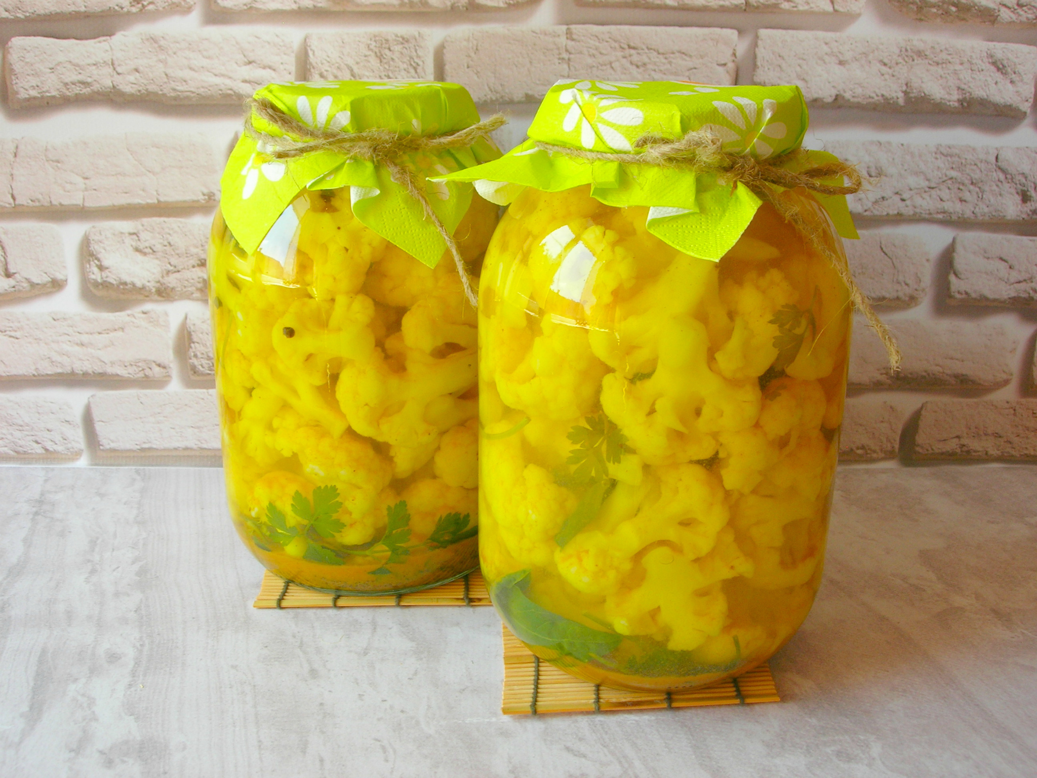 Preparations for the winter: pickled cauliflower - My, Blanks, Snack, Video, Recipe, Longpost, Video recipe, Cooking, Canning, Cabbage, Pickling