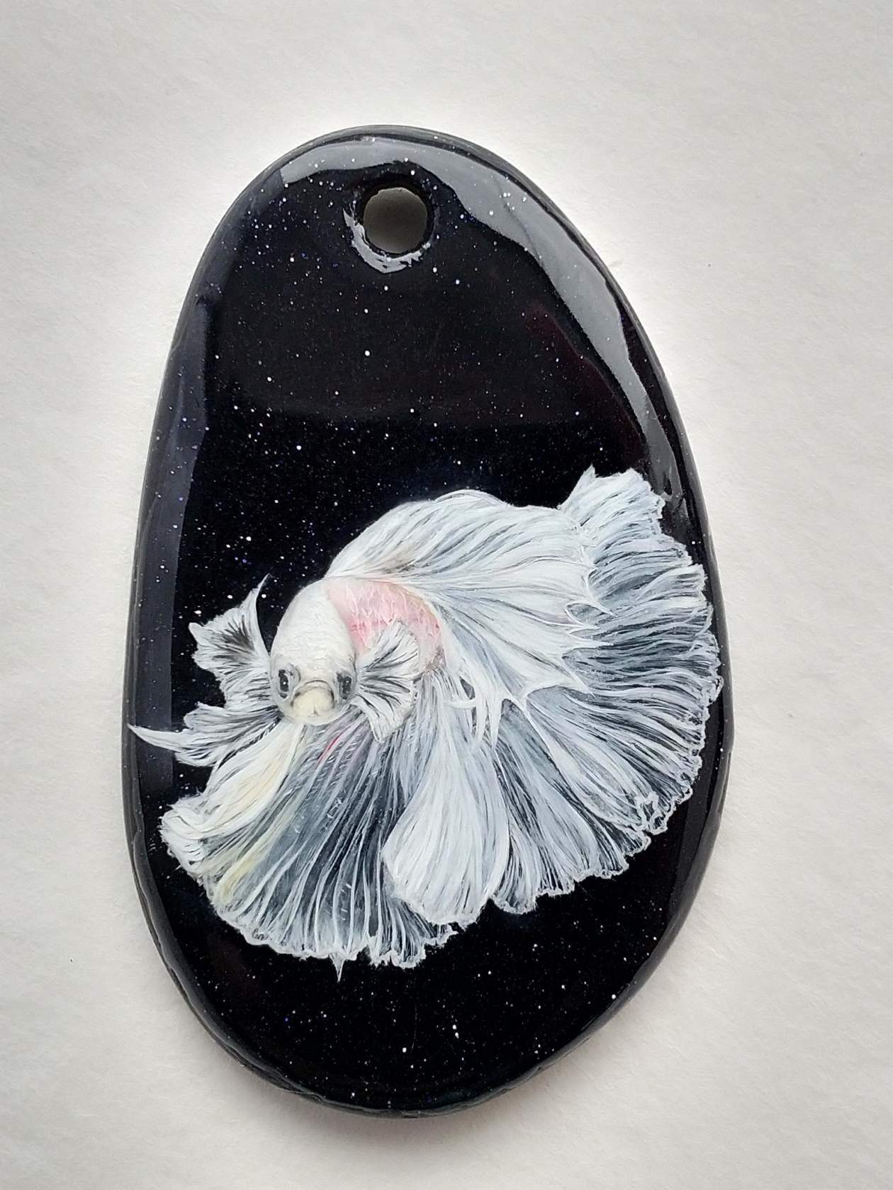 Lacquer miniature Fish Ballerina. Siamese fighting cockerel. - My, Stone painting, Needlework without process, Cockerel fish, Oil paints, Varnish, Decoration, Pendant, Suspension, Longpost