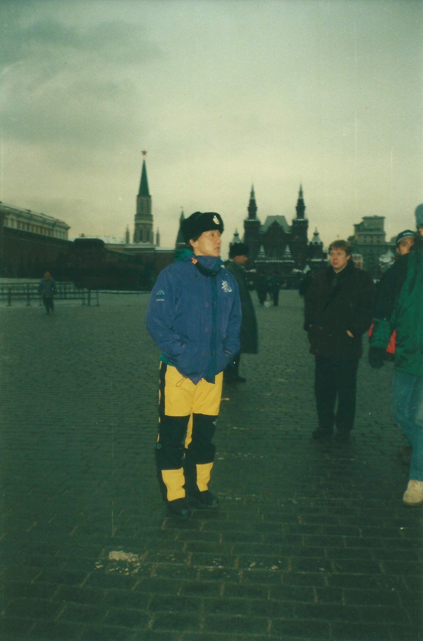 Jackie Chan during his first visit to Moscow (1996) - Jackie Chan, Celebrities, Moscow, 90th, The first blow, The photo, Longpost