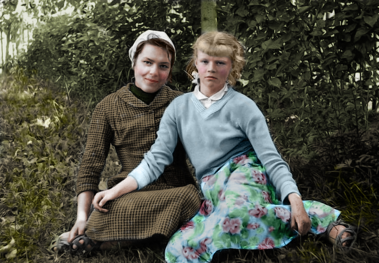 Photo colorization - Colorization, Old photo, Nature