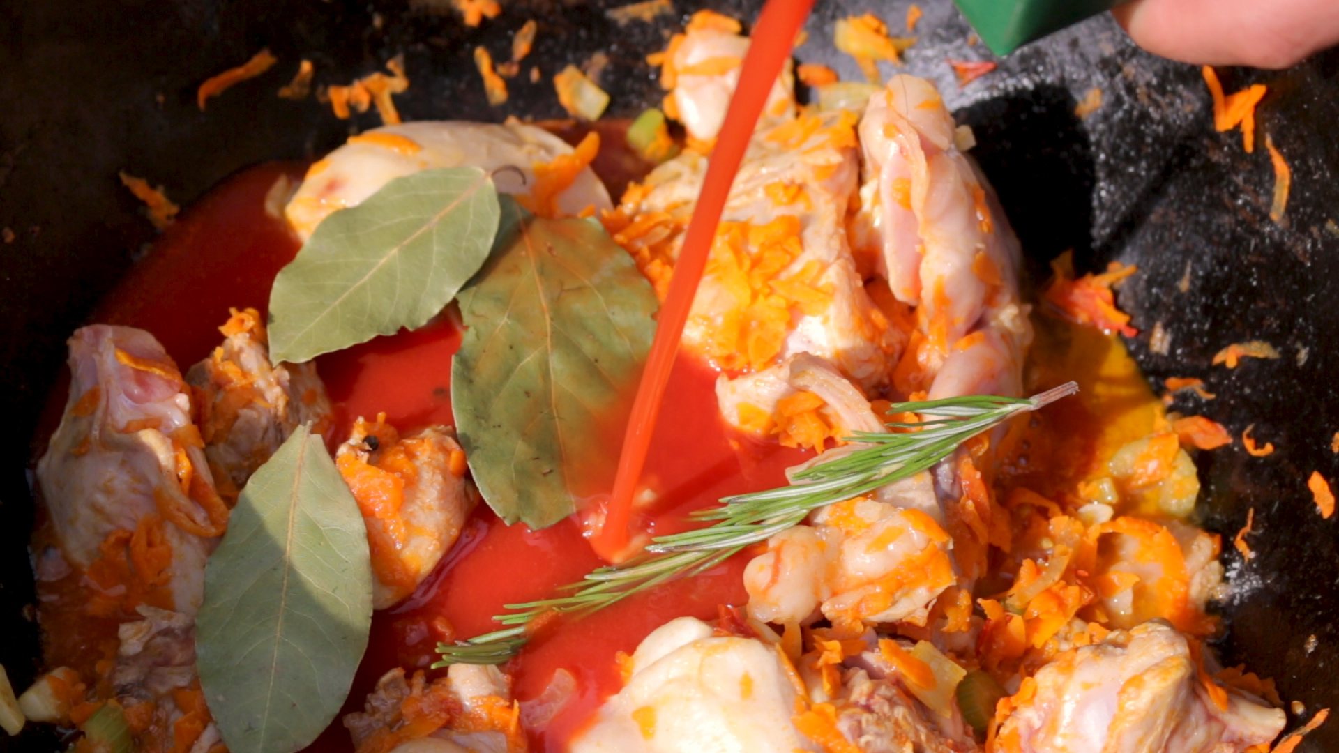 Rabbit stewed in a cauldron with tomato juice and vegetables - My, Food, Recipe, Rabbit, Longpost, Video, Kazan, Cooking, Video recipe