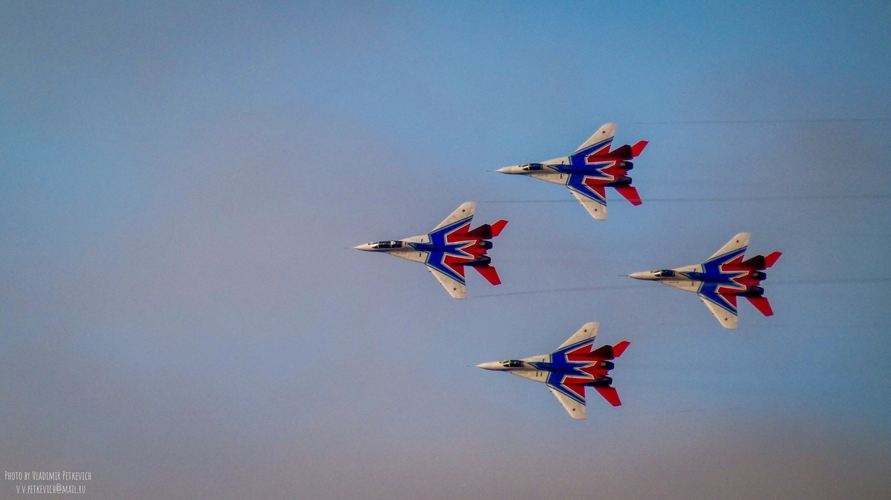 Swifts over the waters of the Kola Bay, Murmansk. - MiG-29, Aviation, Murmansk, Arctic, Swift, Longpost