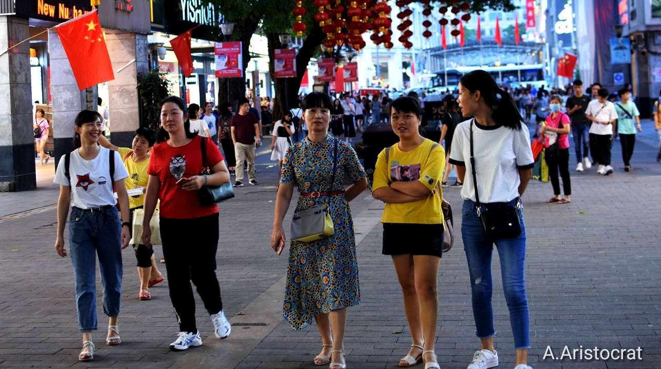 Shopping and tasting Chinese food in Guangzhou. Walk along the old street. - My, China, Chinese, Chinese cuisine, Beginning photographer, Guangzhou, Street food, Street trade, Video, Longpost