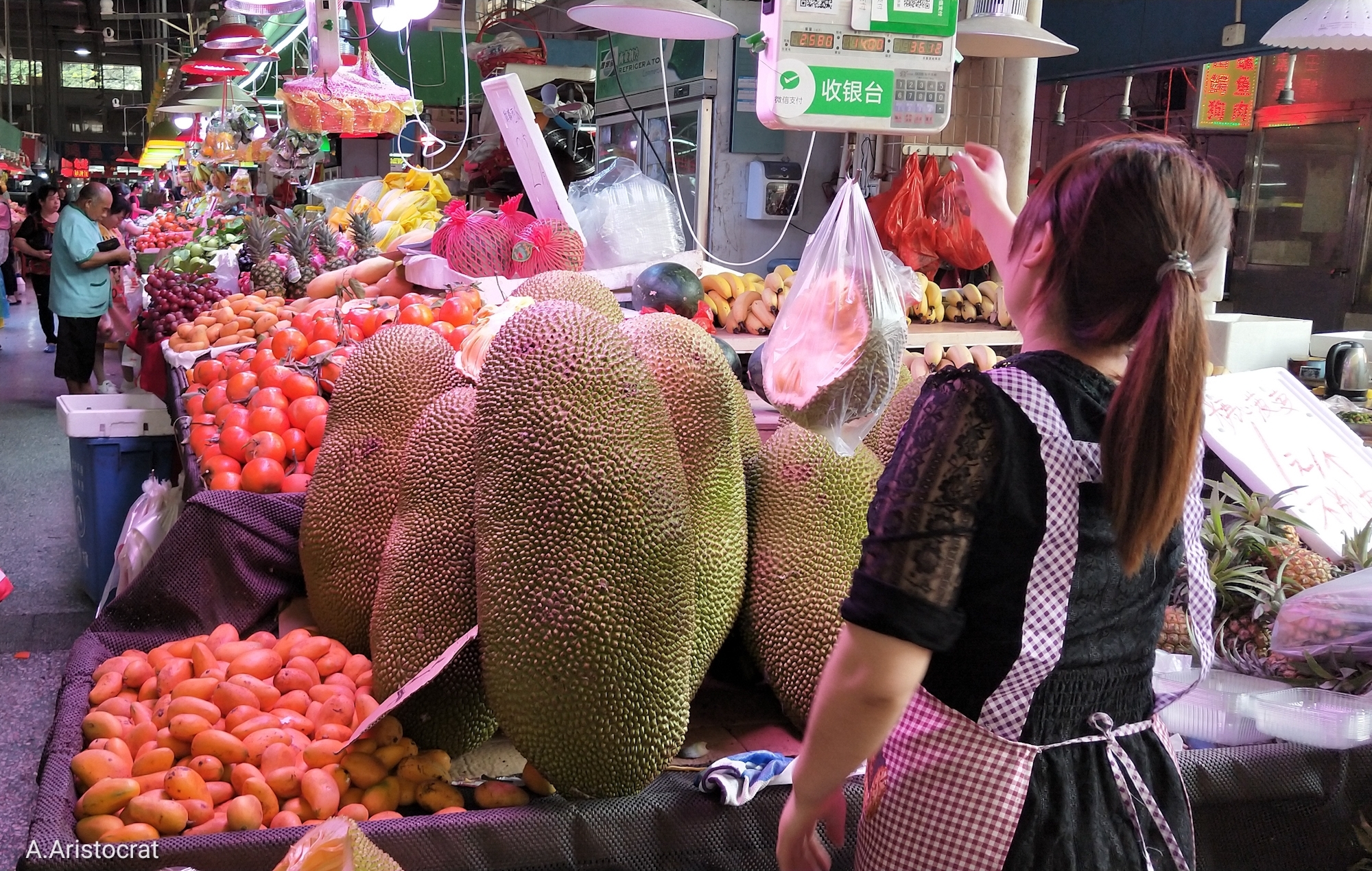 Food market in China. - My, China, Chinese, Market, Chinese Market, Chinese goods, The photo, Living abroad, Video, Longpost