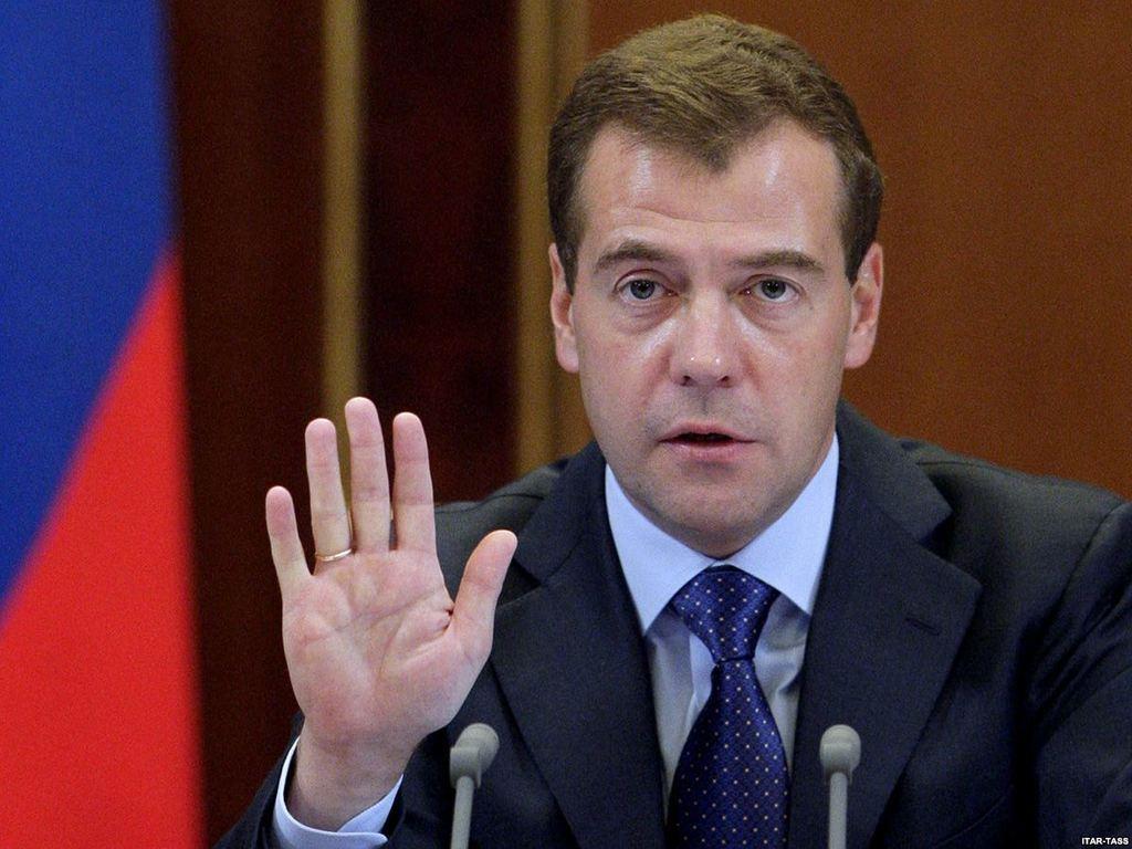 The Prime Minister spoke about the record filling of the NWF - My, Politics, Dmitry Medvedev, Oligarchs, Fund, Longpost