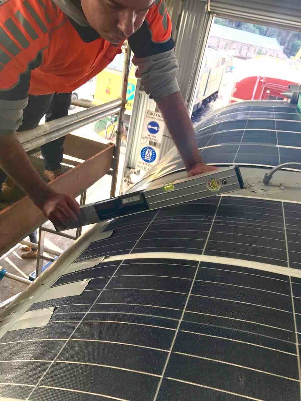 Возможно ли сделать солнечную батарею (фотоэлектрический преобразователь) в домашних условиях?