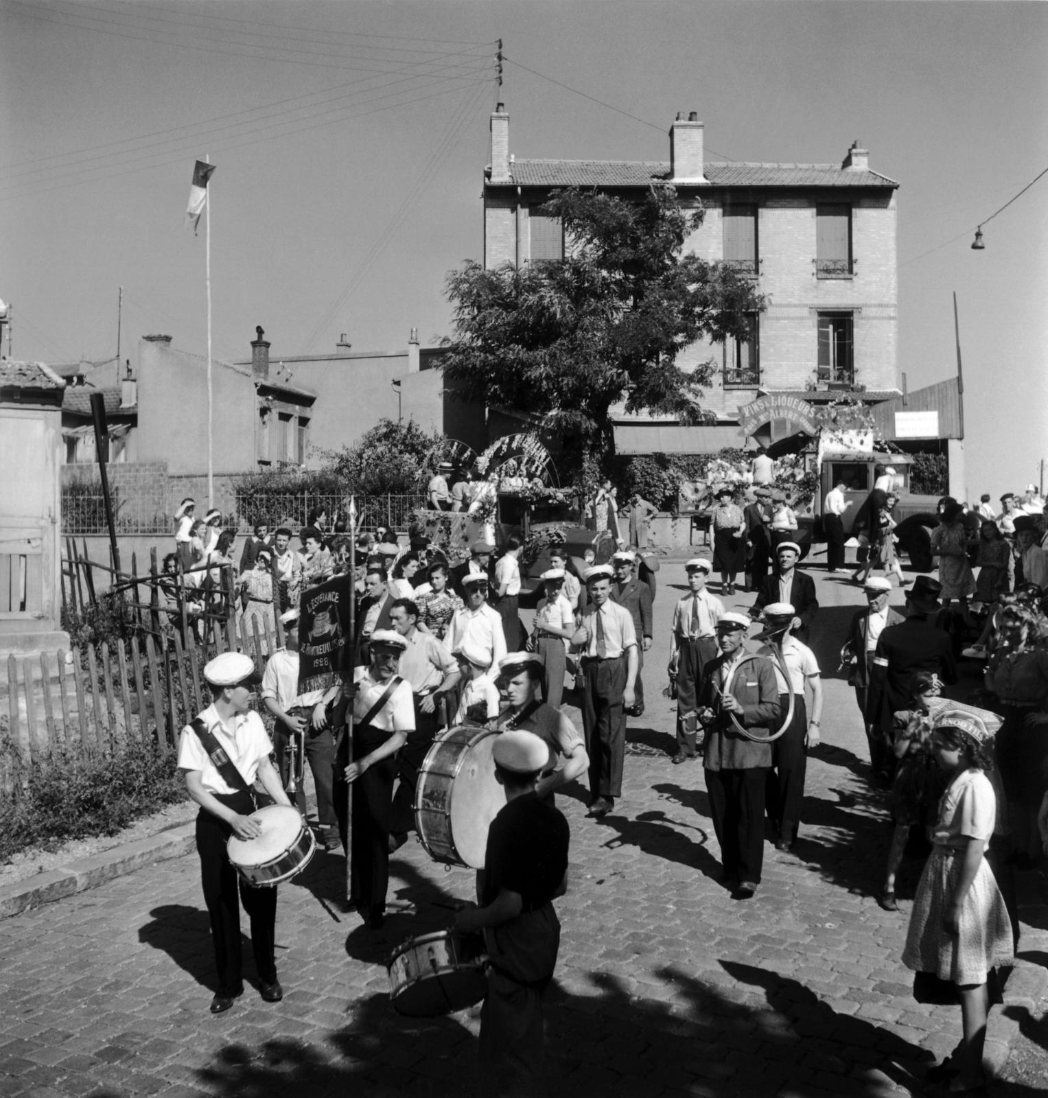 Life in the Parisian suburbs in the 1950s. - Paris, France, The photo, Longpost, Retro