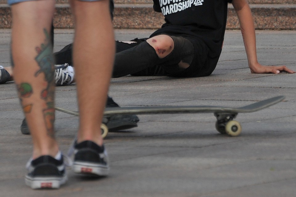 Fight in a Moscow skate park. - Pupils, Fight, Skate park