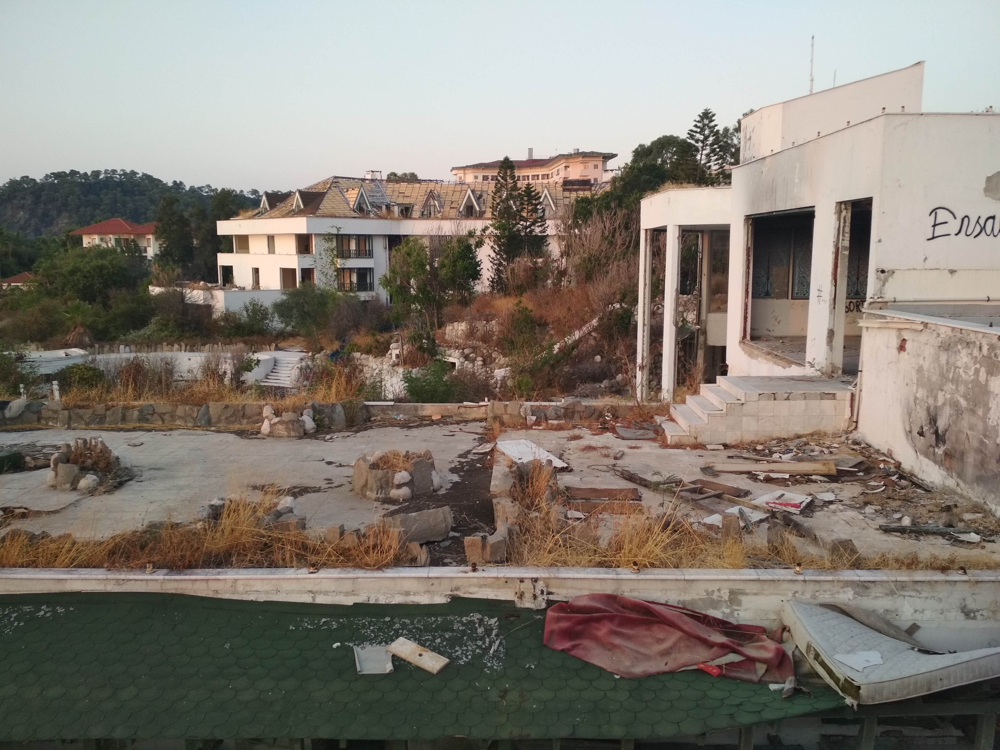 Abandoned Hotel - My, Abandoned, Longpost, Relaxation, Turkey