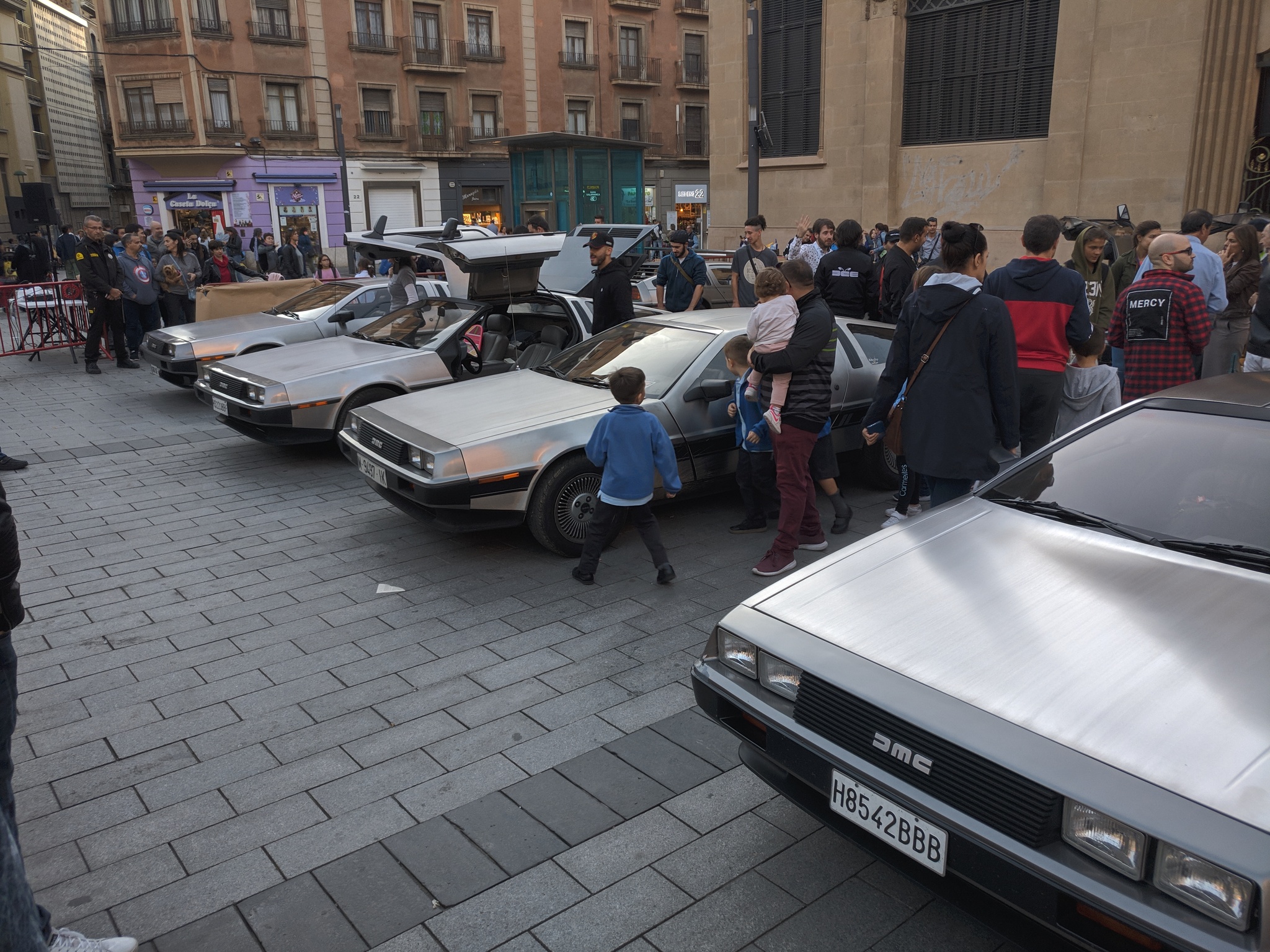 Too much concentration of Deloreans - My, Back to the future (film), Nostalgia, 80-е, Delorean, Childhood, Longpost