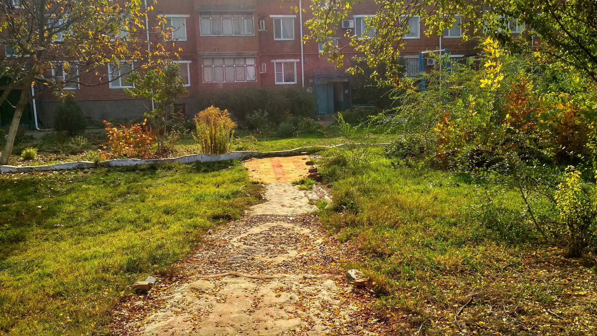 Autumn comfort of a small town - My, Autumn, The photo, Landscape, Town, beauty, Nature, Kuban, Longpost