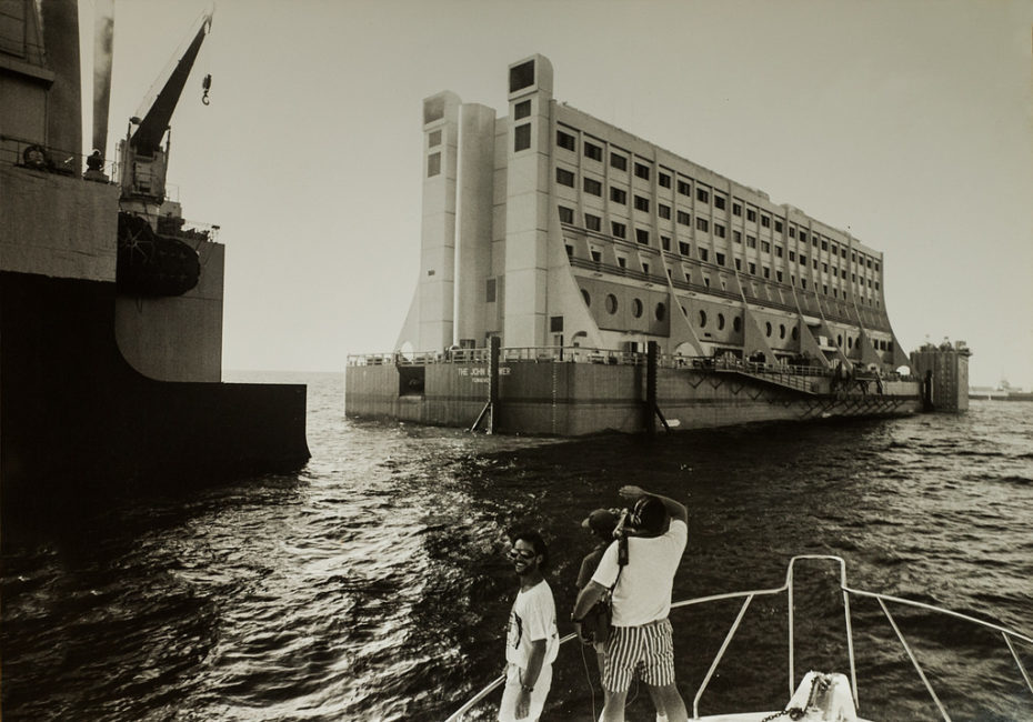 From Australia - for fun to the DPRK: the incredible journey of one floating hotel - floating hotel, Story, Longpost