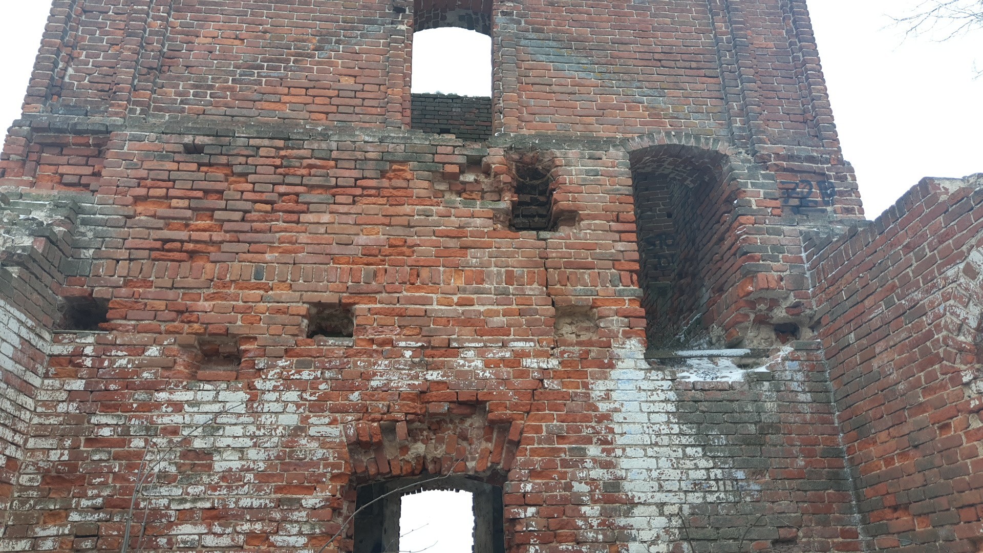 Destroyed church in Korokhotkino near Smolensk - My, Church, Abandoned, Abandoned place, Old buildings, Travels, Travel across Russia, Travelers, Longpost