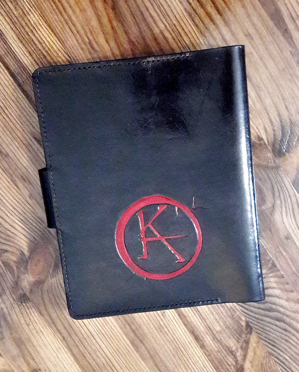 Childe-Roland reached the Dark Tower - My, Notebook, Stephen King, Needlework without process, Longpost, Leather, Hobby, With your own hands, Presents