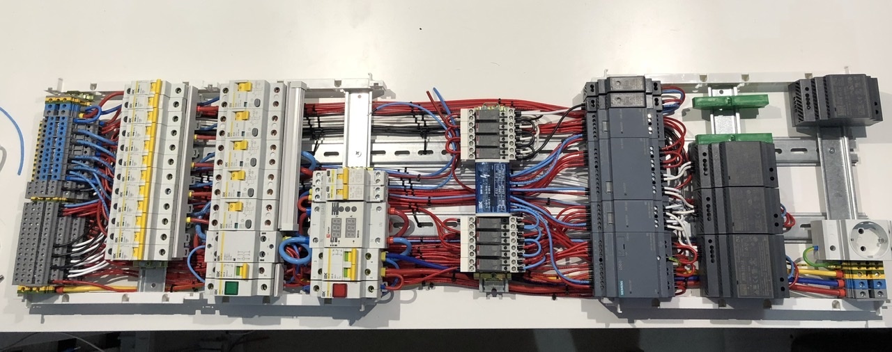 Electrical panel with automation for the apartment - My, Electrical board, Installation of the switchboard, Automation, Longpost