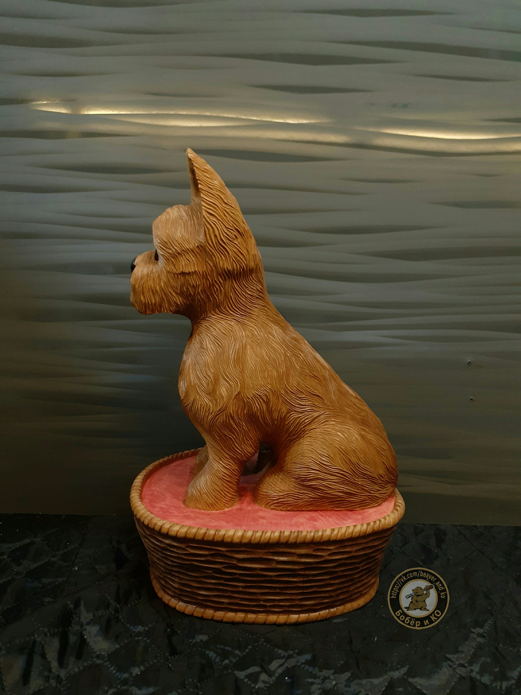 Beaver and dog or evil furry beast - My, Wood carving, With your own hands, Sculpture, Dog, Dog lovers, Needlework with process, Video, Handmade, Longpost