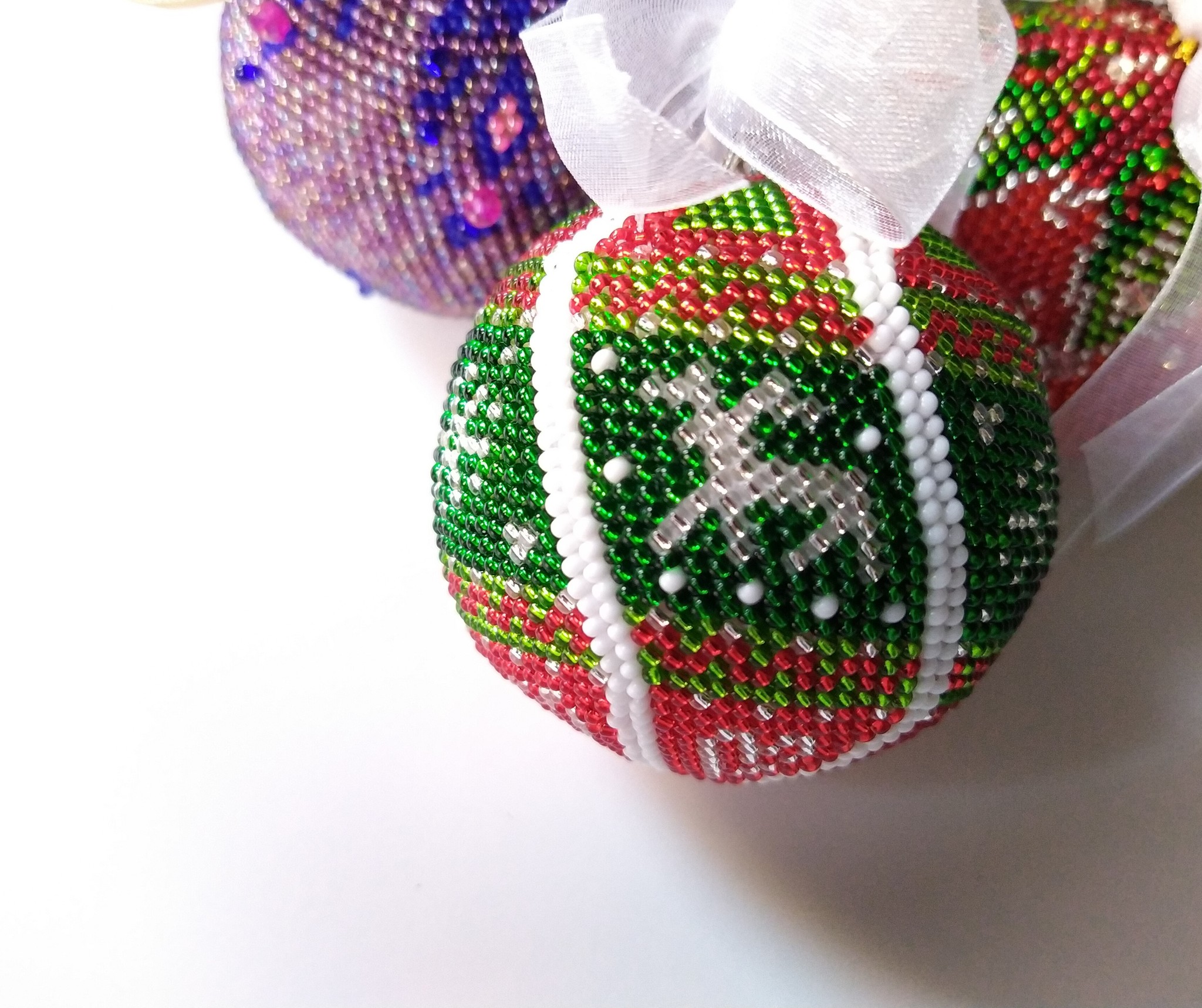 Balls for the Christmas tree - My, Longpost, Beads, Christmas decorations, New Year, Needlework without process