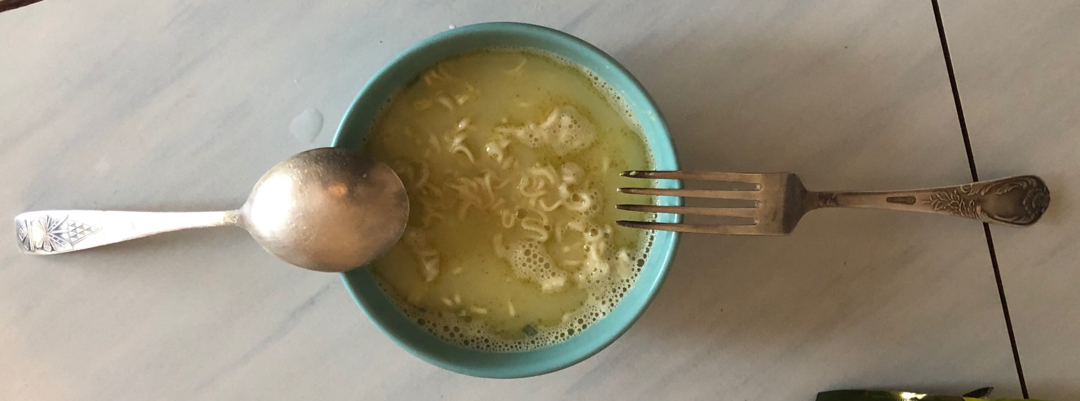 Green curry: noodles for frost and hangovers - My, Doshirakology, Noodles, Snow, Food Review, Lemongrass, Longpost