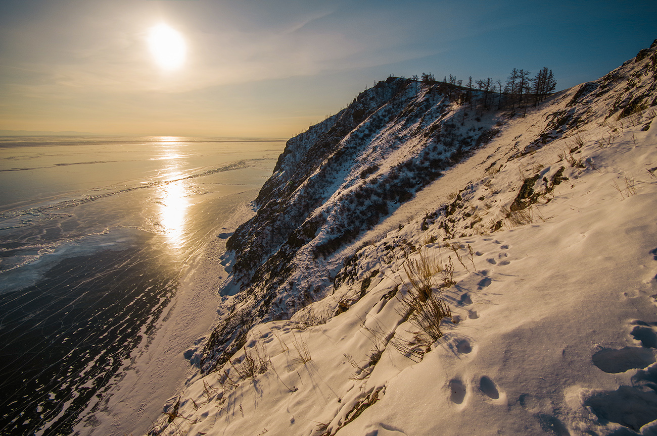 Baikal holiday. Лови мгновение Байкал. Фото Байкал белое безмолвие.