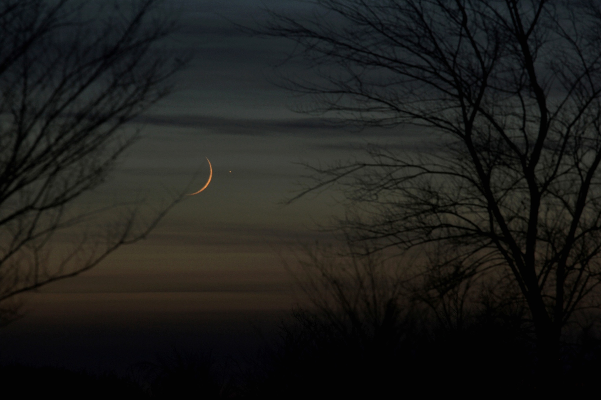 Conjunction of the Moon and Jupiter - moon, Jupiter, Astronomy, Space, Longpost