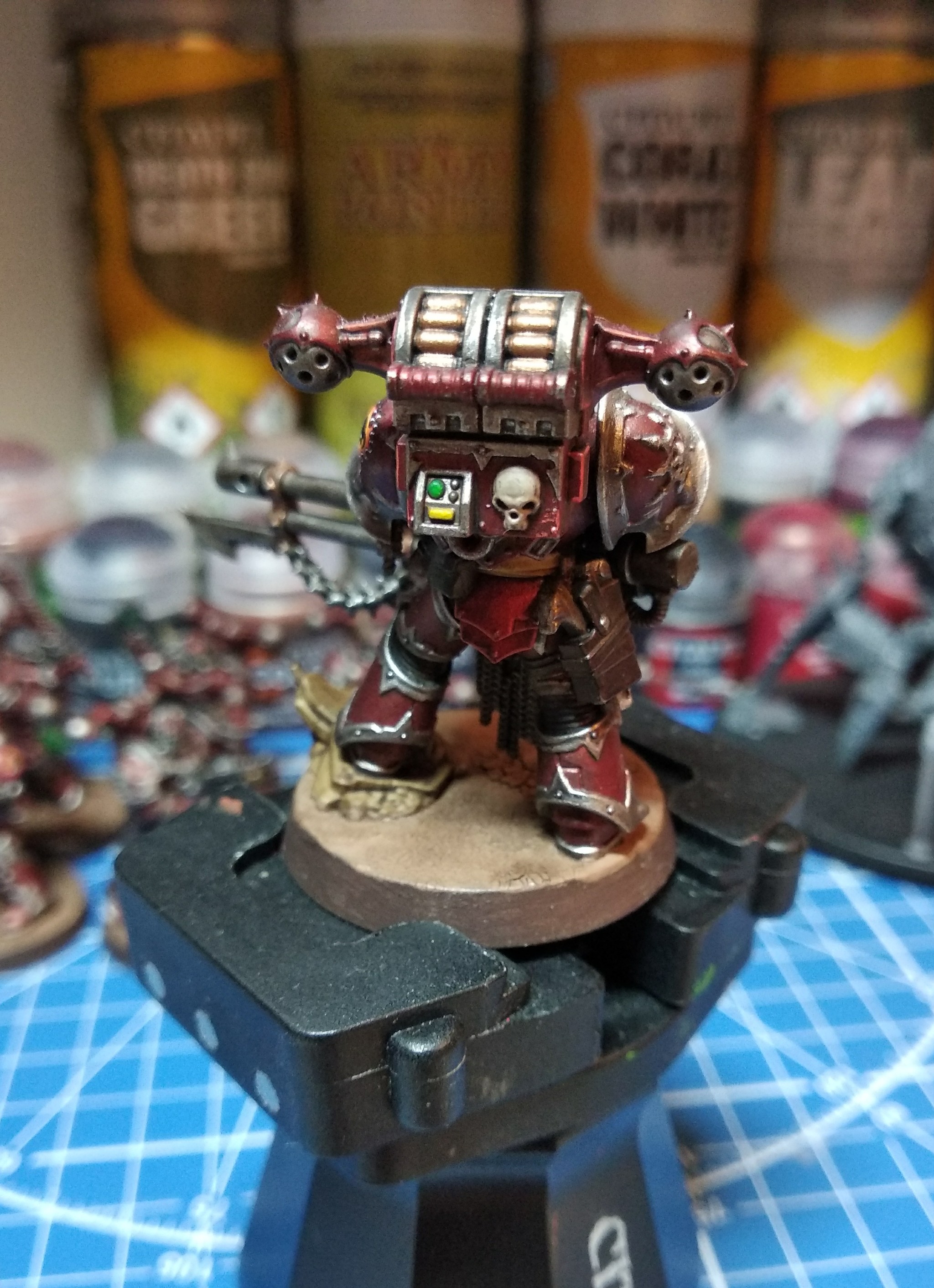 Carrying a gun. Or autoword? - My, Wh miniatures, Warhammer 40k, Word bearers, Chaos space marines, Longpost