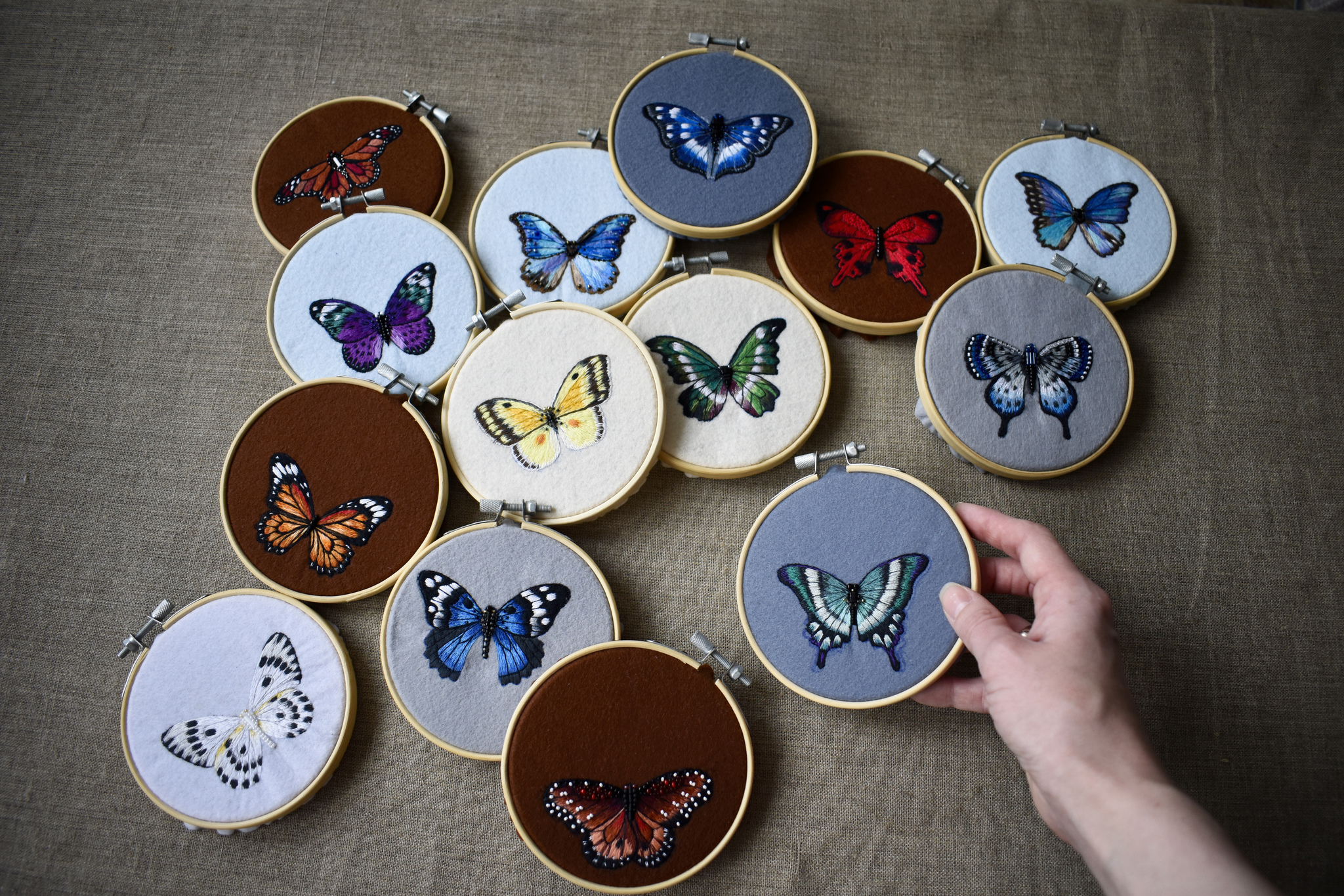 Embroidered brooches - My, Needlework with process, Embroidery, Brooch, Butterfly, Video, Longpost