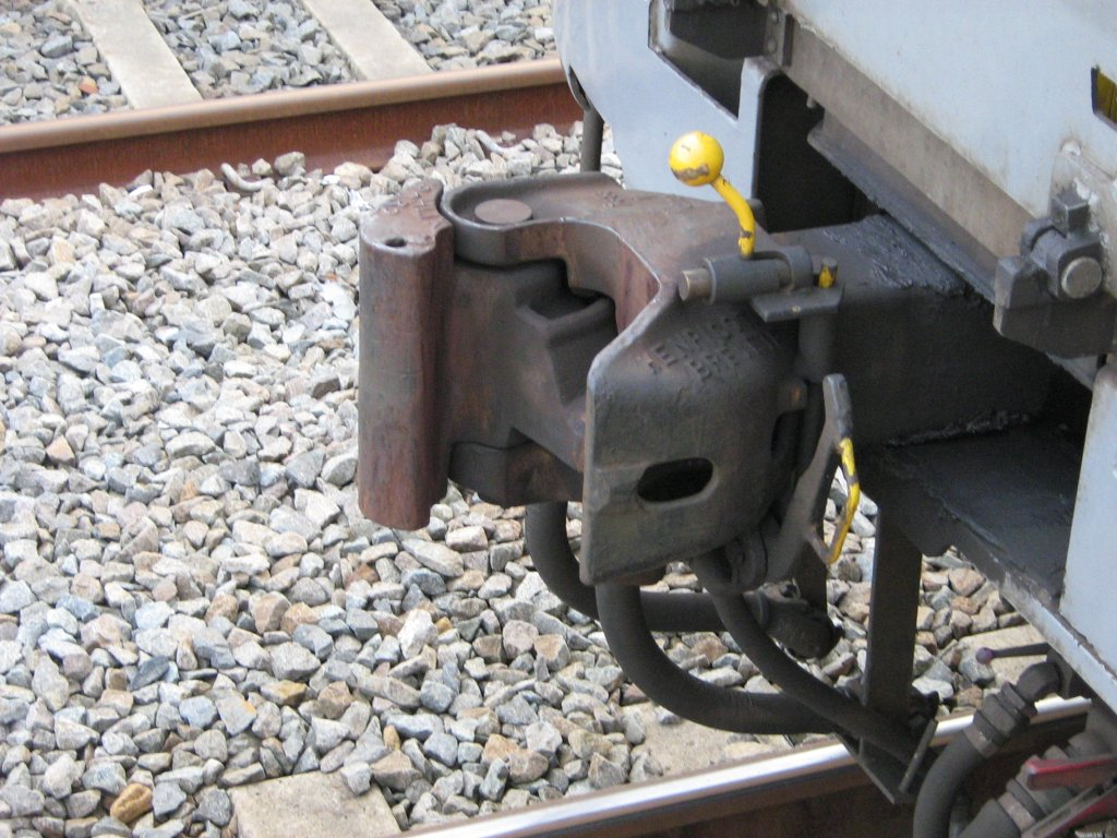 History of European automatic couplers of the Willison - SA-3 scheme - Cat_cat, Story, Longpost, A train, Rivets, Locomotive, Coupling, Video