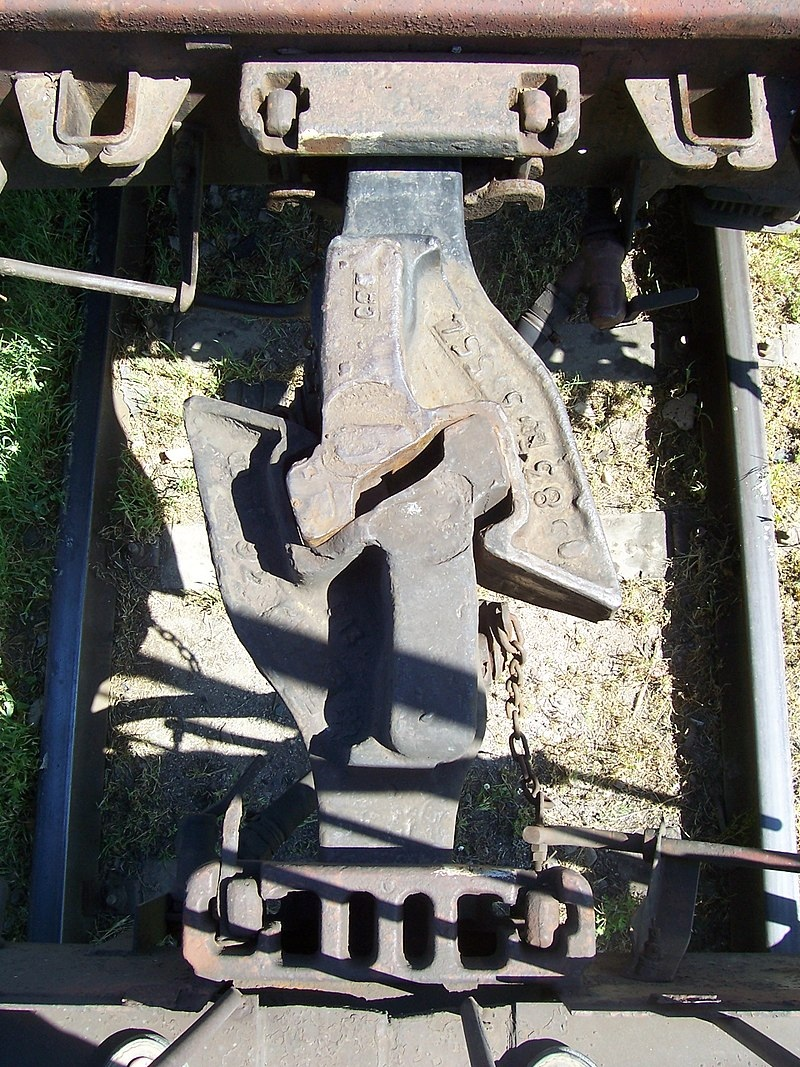 History of European automatic couplers of the Willison - SA-3 scheme - Cat_cat, Story, Longpost, A train, Rivets, Locomotive, Coupling, Video