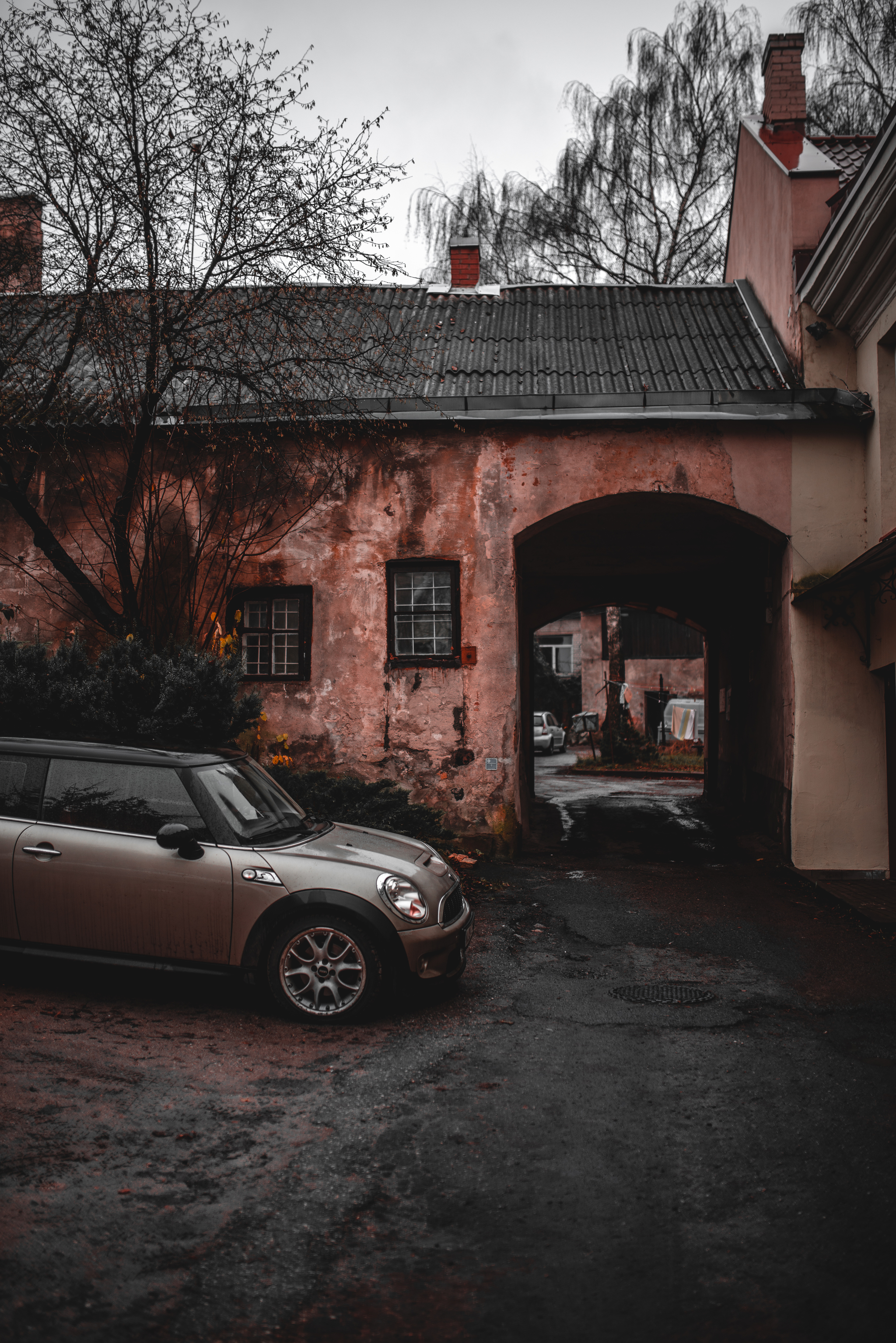 Backstreets of Vilnius - My, Vilnius, Lithuania, Autumn, The photo, Photobritish, Nikon, Longpost