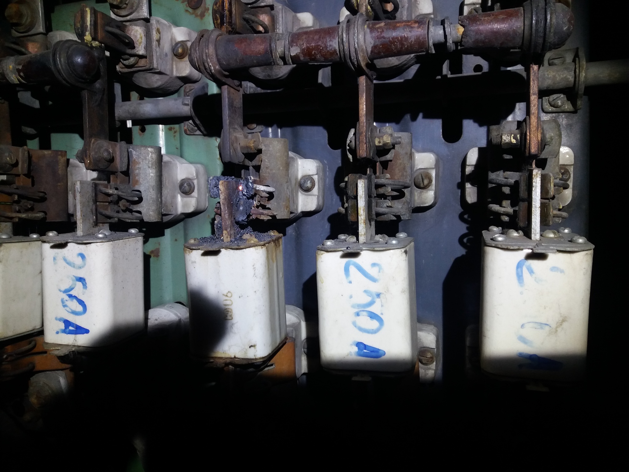 Not all fuses are created equal - My, Electricity, Defect, Repair, Repair of equipment, Longpost