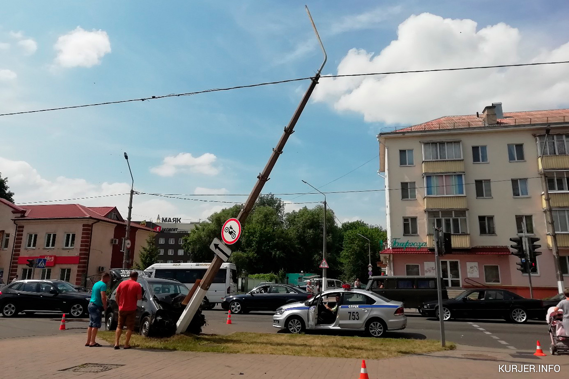 Страшный перекресток или куда мы спешим? - Моё, Авария, Скорость, Жизньболь, Внимательность, ДТП, Перекресток, Дорожный перекресток, Длиннопост