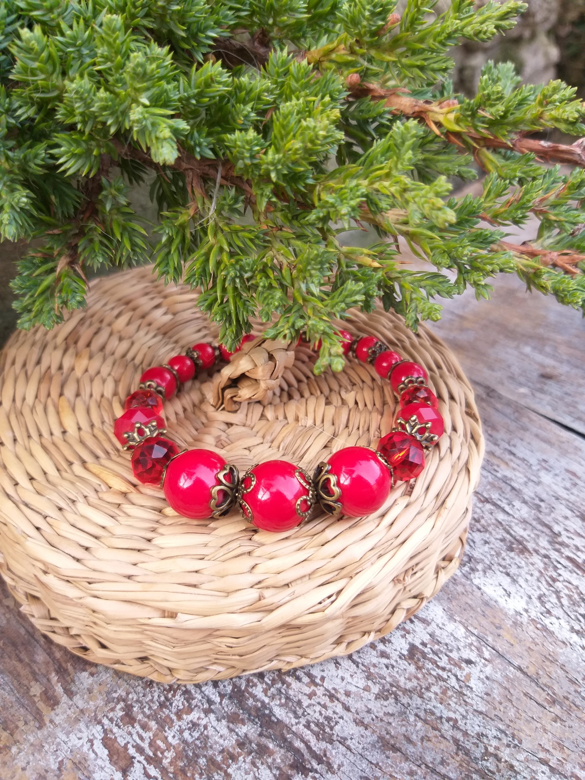 I switch to RED - My, Red, Bijouterie, Handmade, A bracelet, Red bracelets, Longpost, Needlework without process