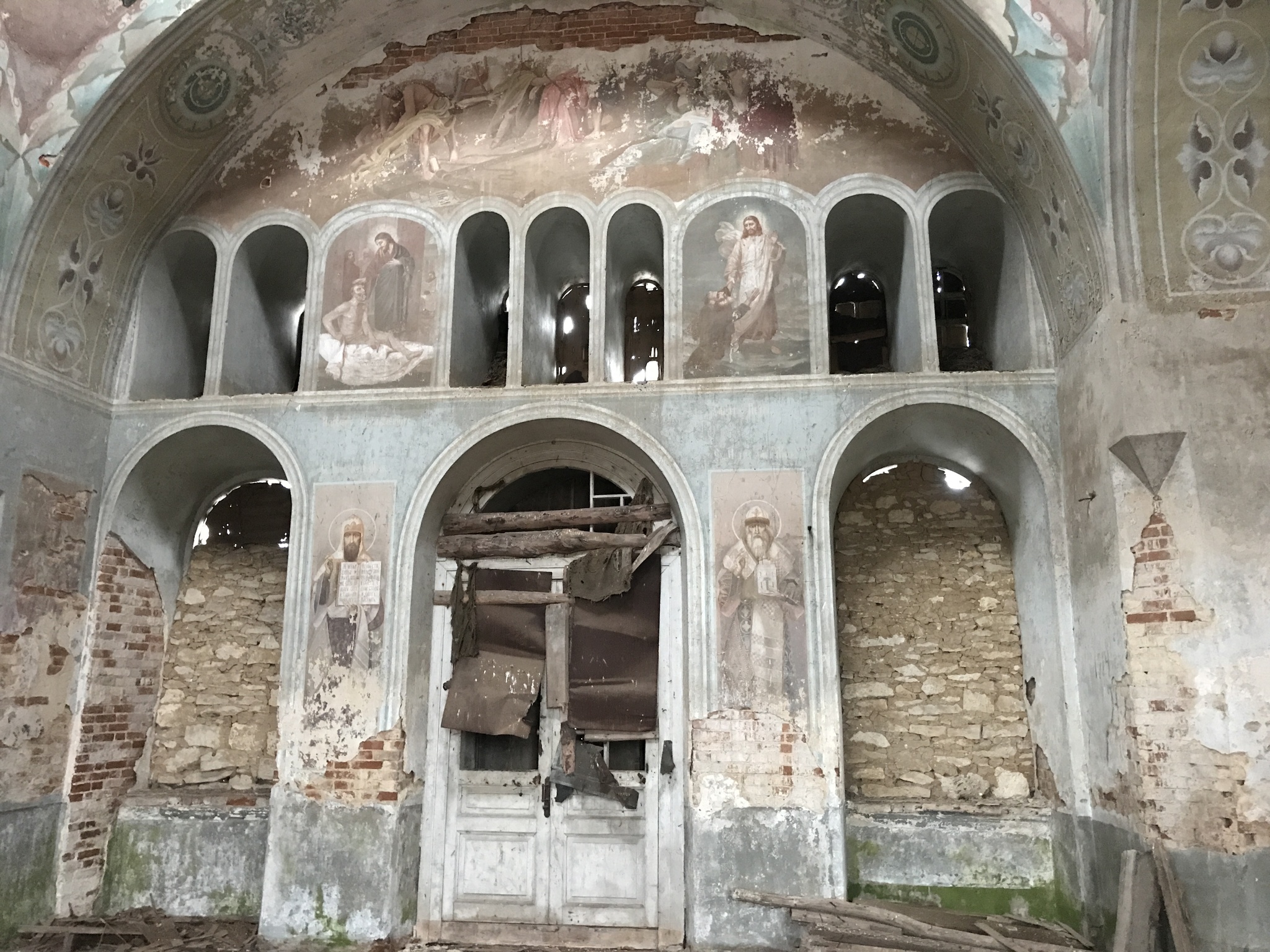 Frescoes in an abandoned church - My, Travels, Abandoned, Tourism, Temple, Church, Story, Video, Longpost