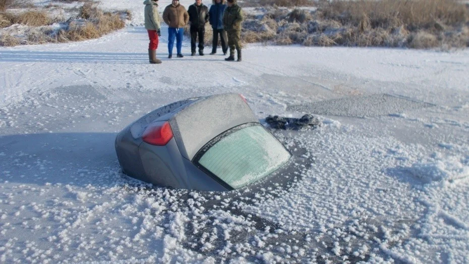 Можно на машине на лед