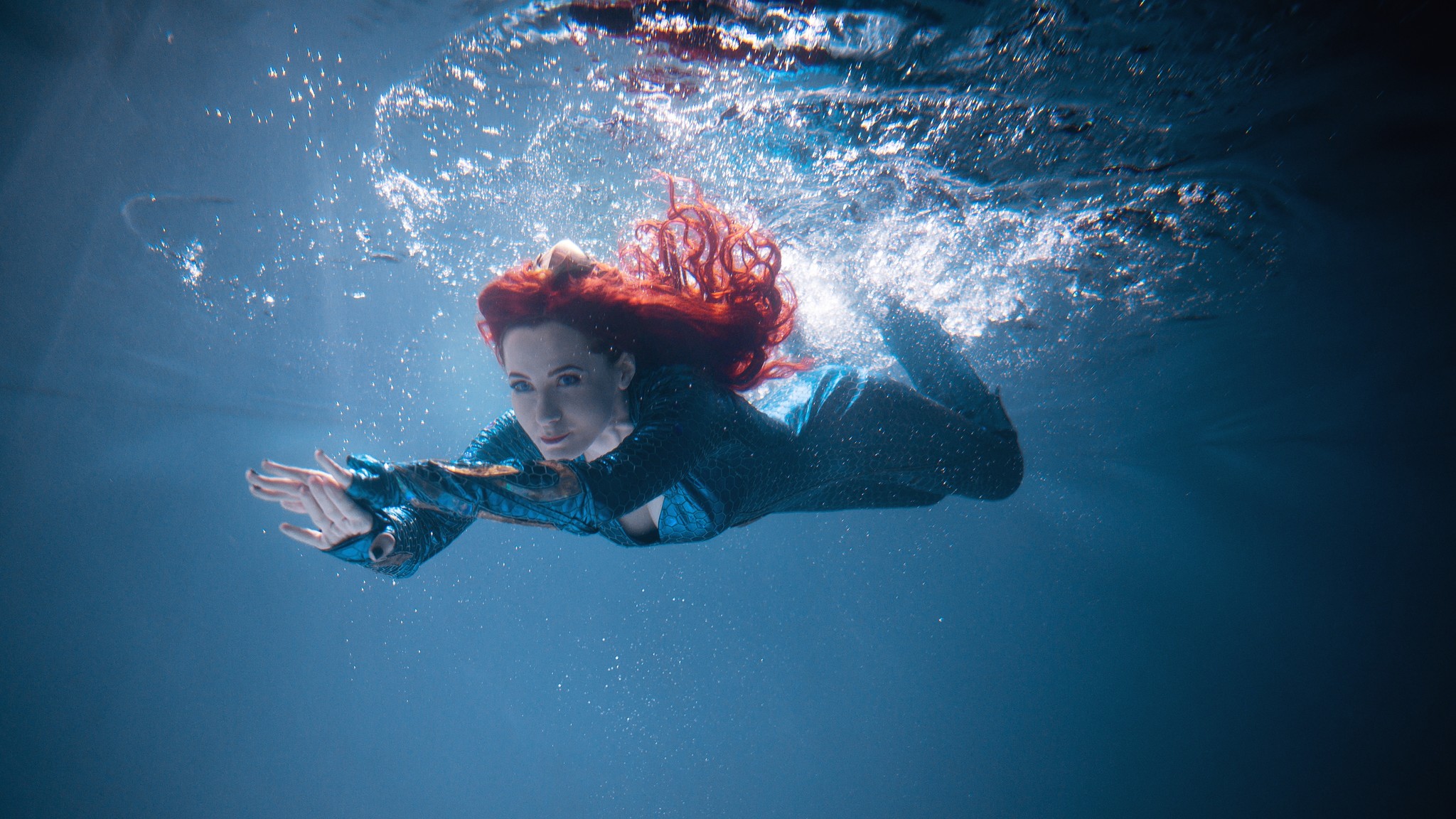 Princess Mera (Aquaman). Costume designer and cosplayer @Erikasolovey. Ph @arezun. Filming was carried out underwater - Cosplay, Measure, Aquaman, Dc comics, Russian cosplay, Movies, Under the water, Longpost