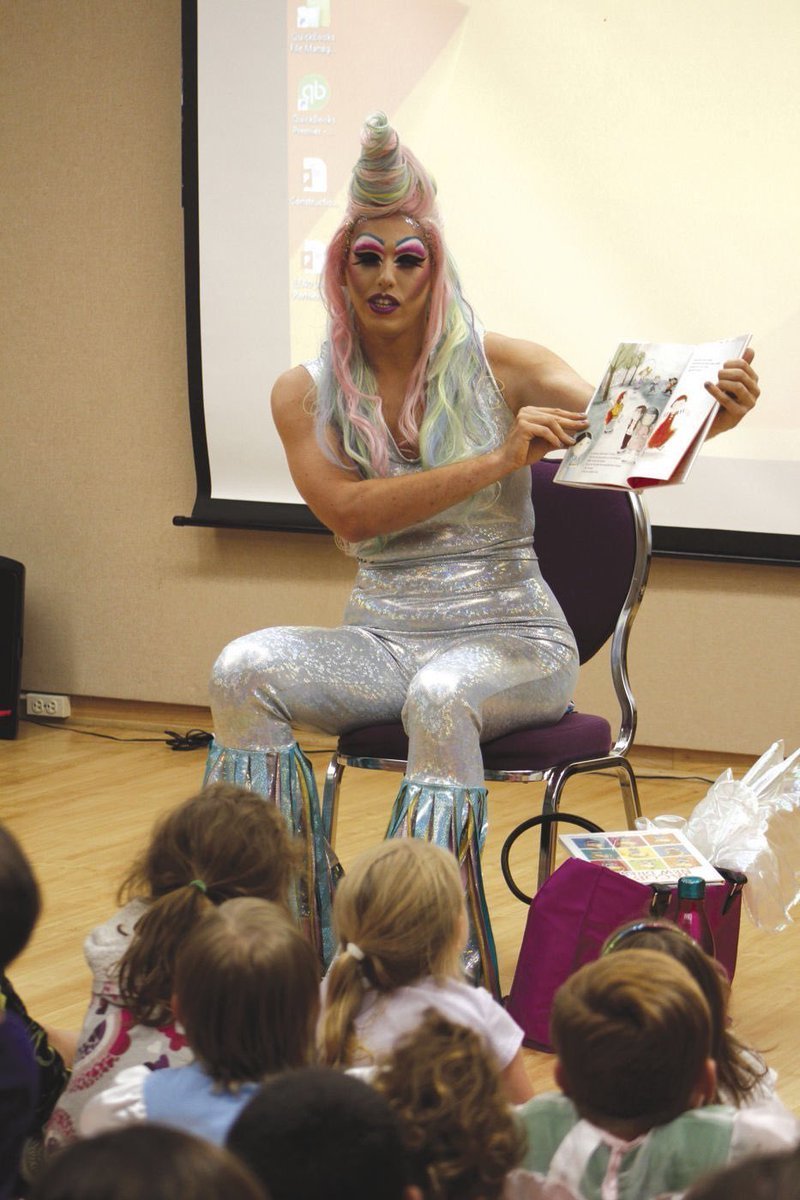 Kindergarten in a normal country - USA, Children