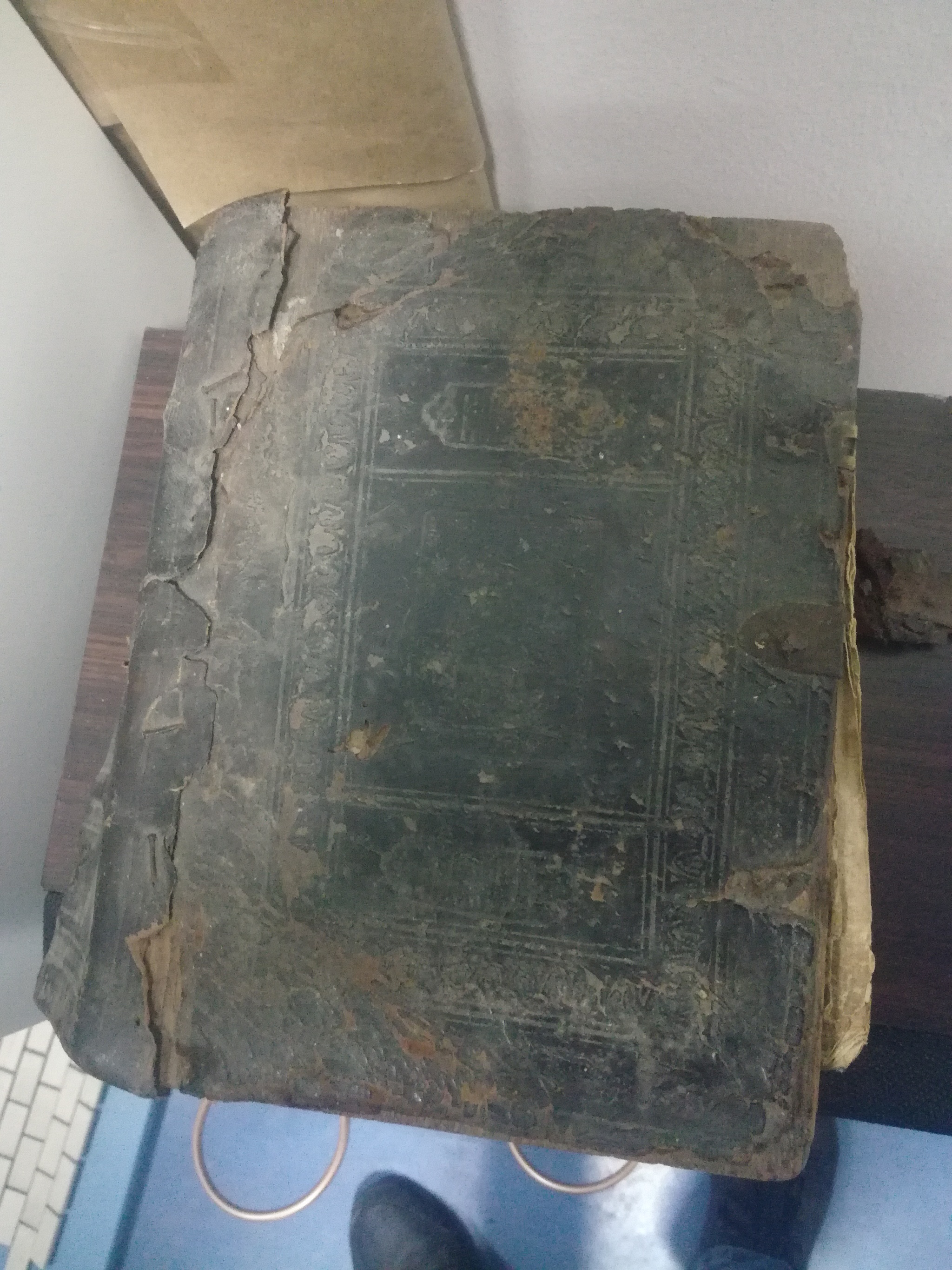 Help me find out what this book is - My, Old books, Antiques, Longpost