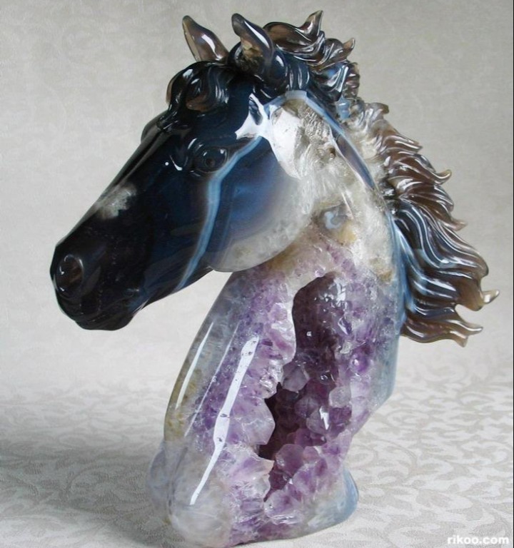 Horse head made of agate and amethyst - Art, beauty, The photo, Amethyst, Agate