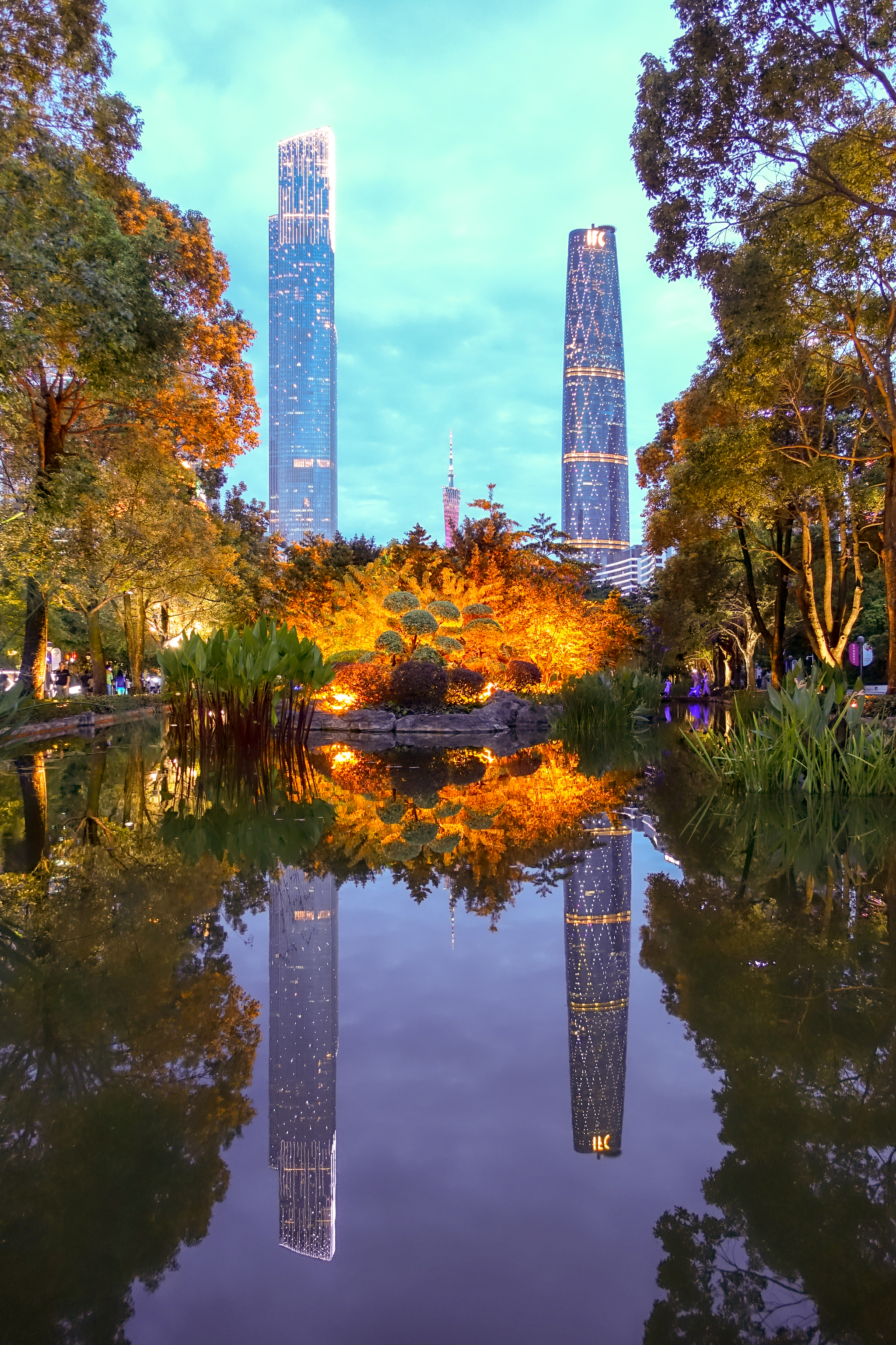 Guangzhou - My, China, Architecture, Backlight