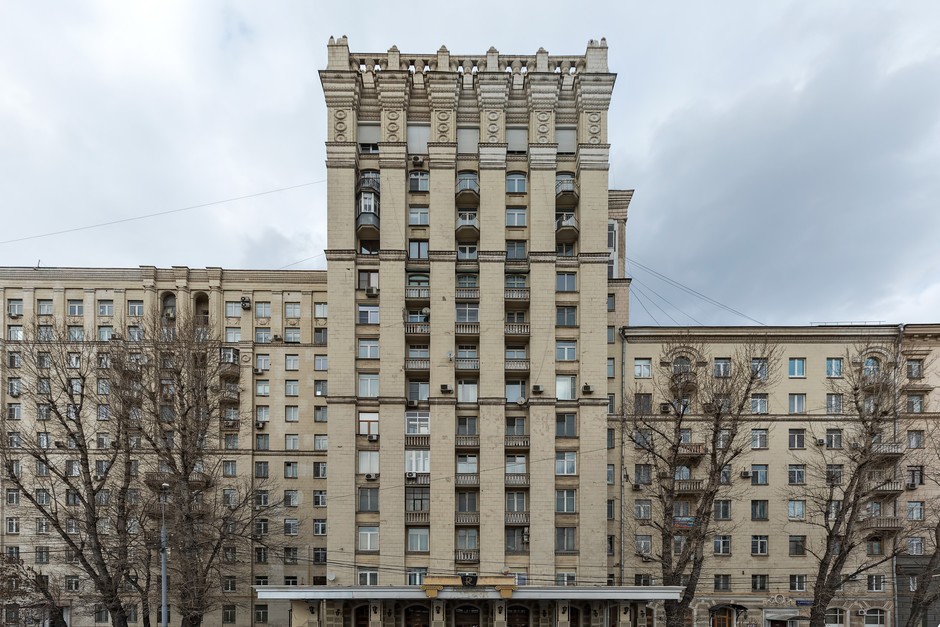 What an apartment with a live fireplace and sauna in the center of Moscow looks like - House, Russia, Apartment, Moscow, Lodging, Luxury, The property, Stalinist architecture, Longpost