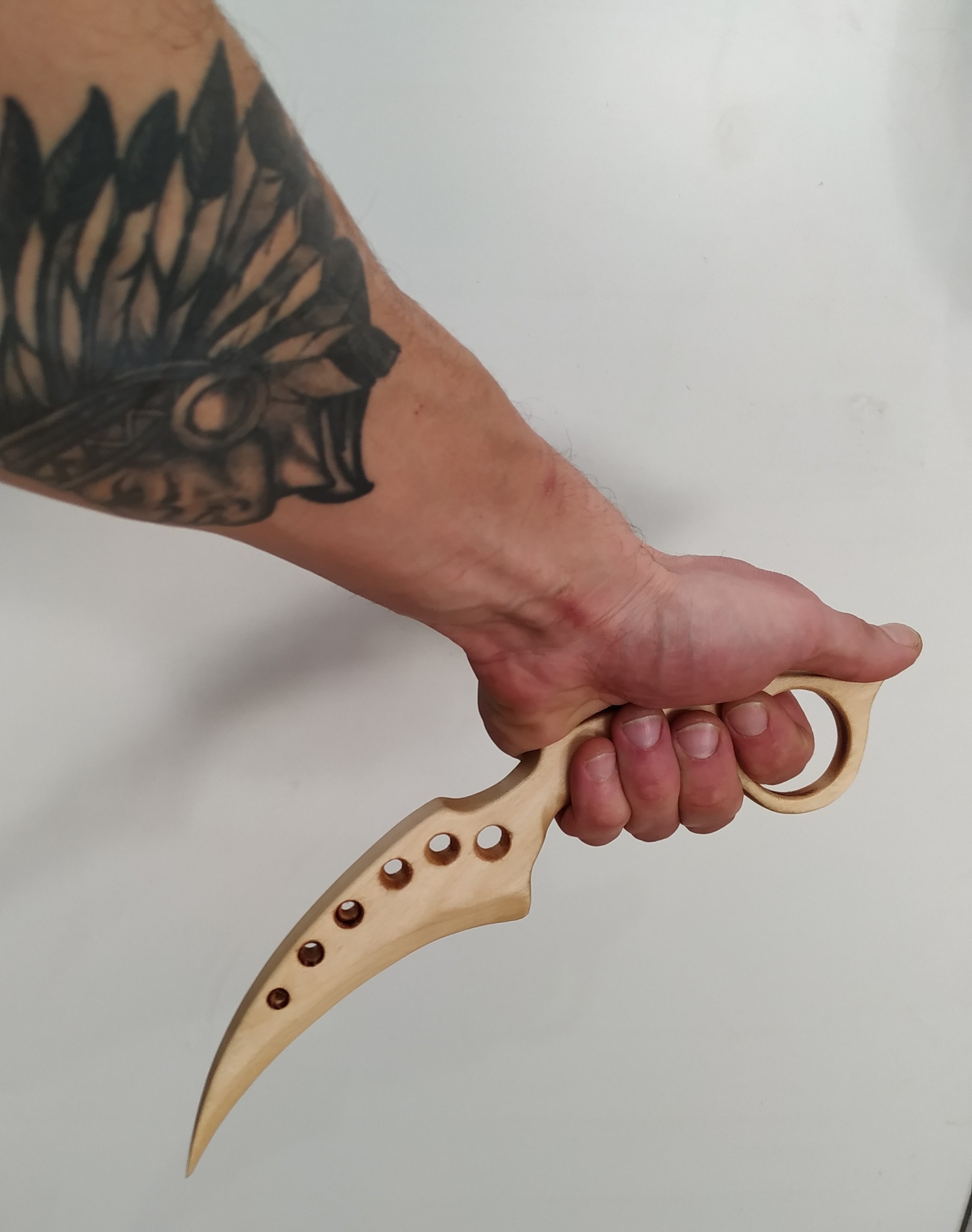 Karambit knife - My, Needlework with process, Needlework without process, Handmade, Knife, Legs, Rukozhop, With your own hands, Video, Longpost