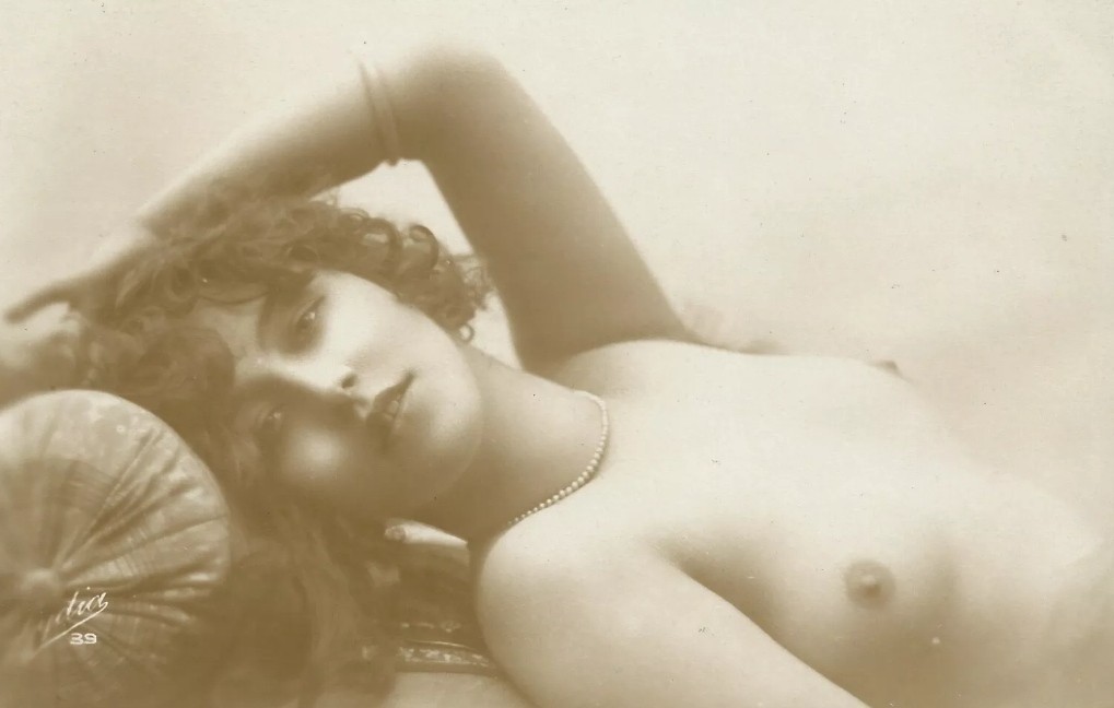 As it was 100 years ago... - NSFW, My, Erotic, The photo, Longpost